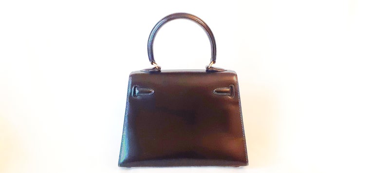 Hermes mini Kelly 20 cm ostrich leather black ○ Labellov ○ Buy and Sell  Authentic Luxury