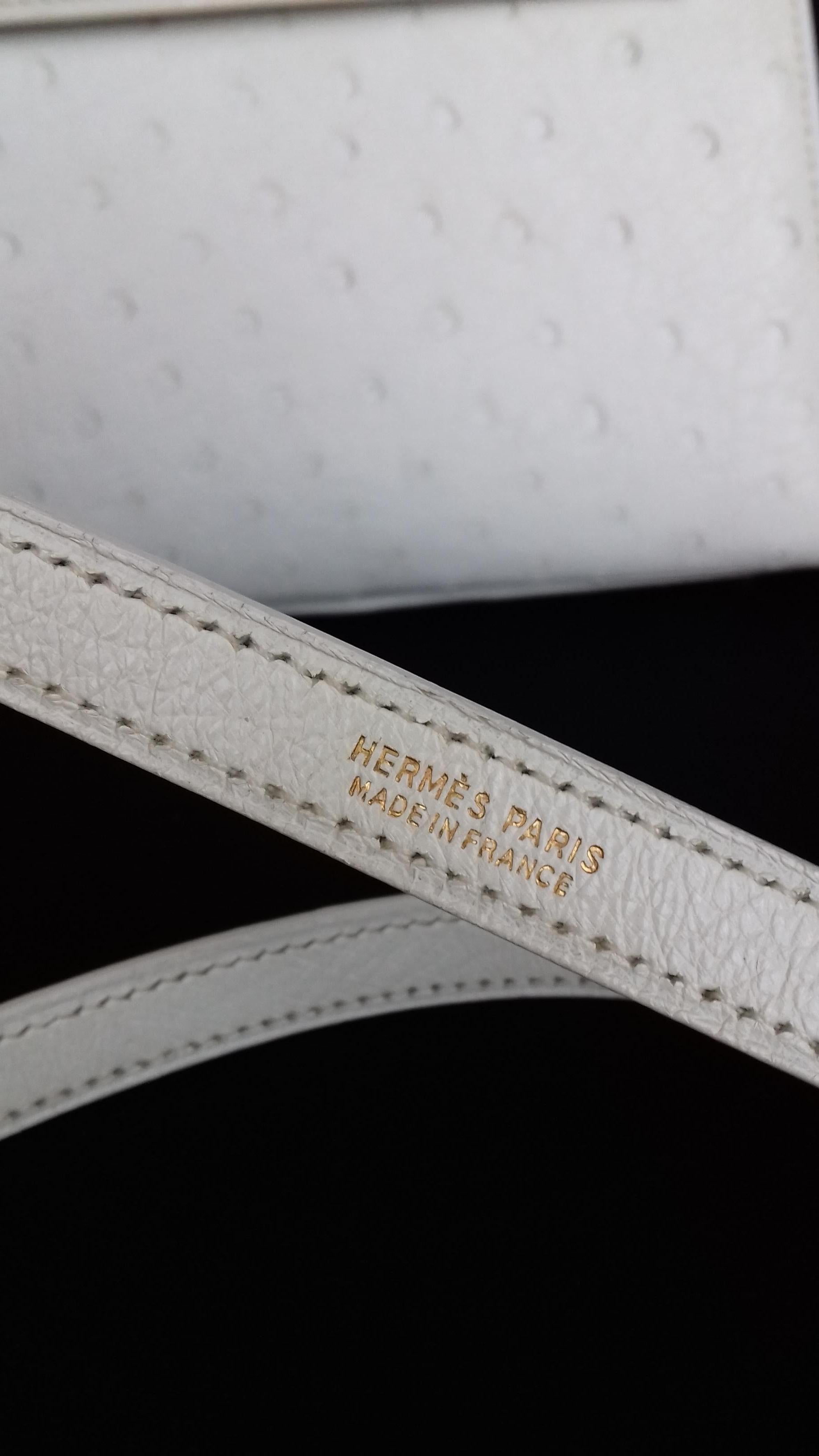 Gray Hermès Vintage Mini Kelly Sellier White Ostrich Gold Hdw Handle & Strap 20 cm