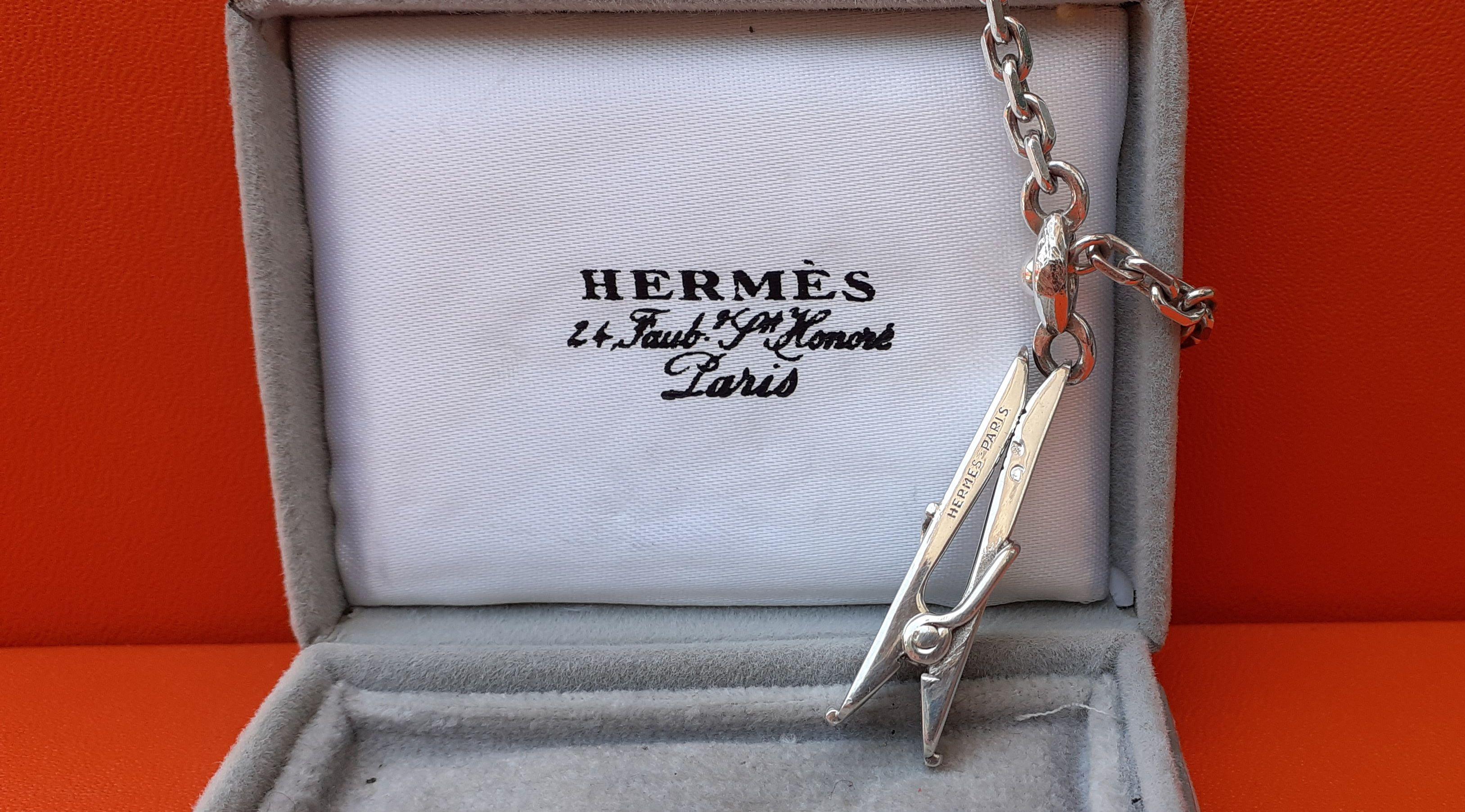 Hermès Vintage Money Clip Keychain Clothespin Shape in Silver RARE 5