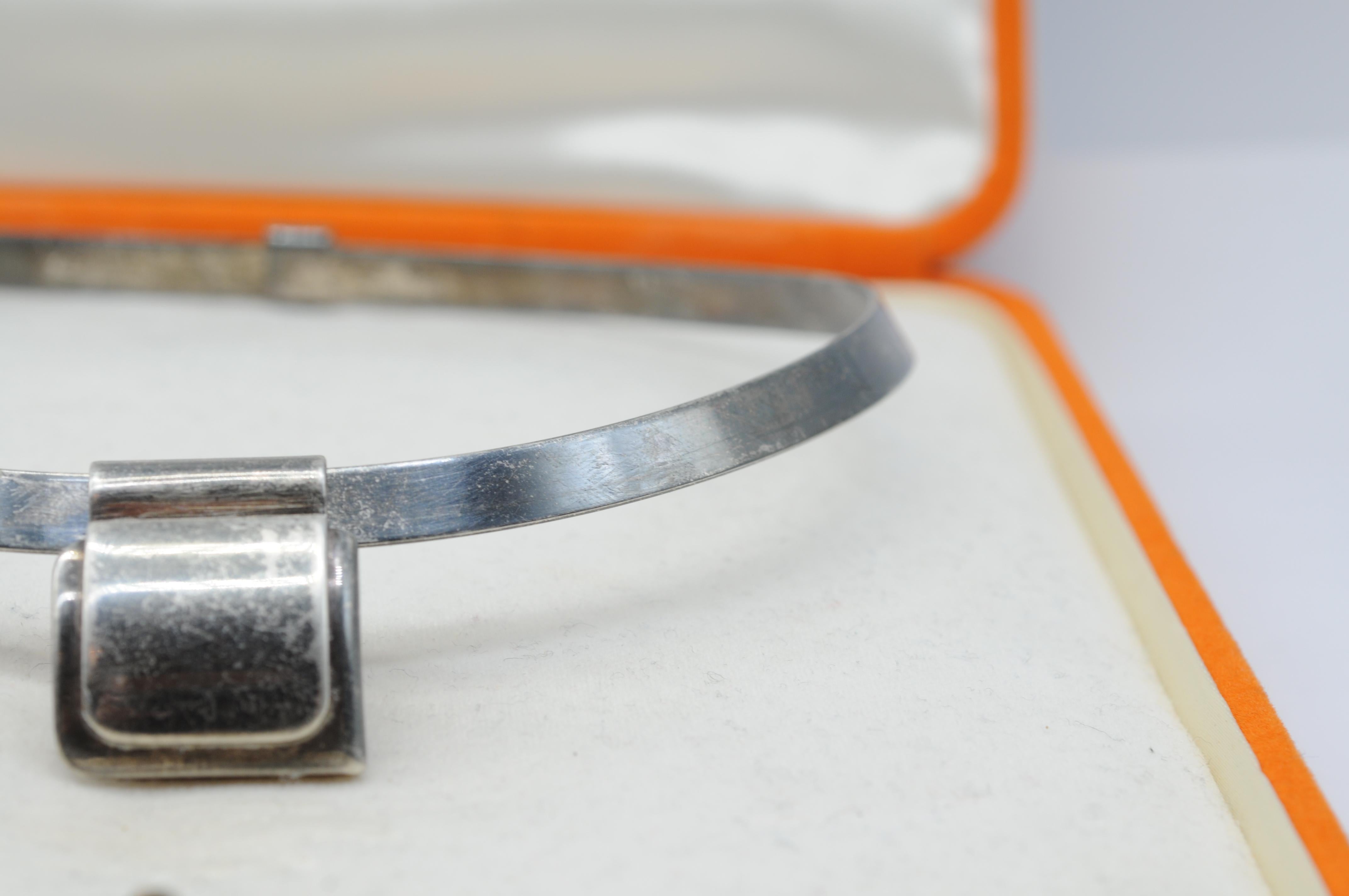 Women's or Men's Hermès vintage necklace in silver For Sale