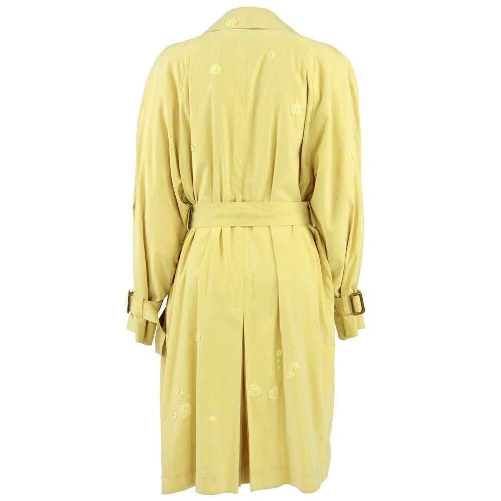 Hermès Vintage pastel yellow 80s mid-length upcycled trench coat For Sale 5