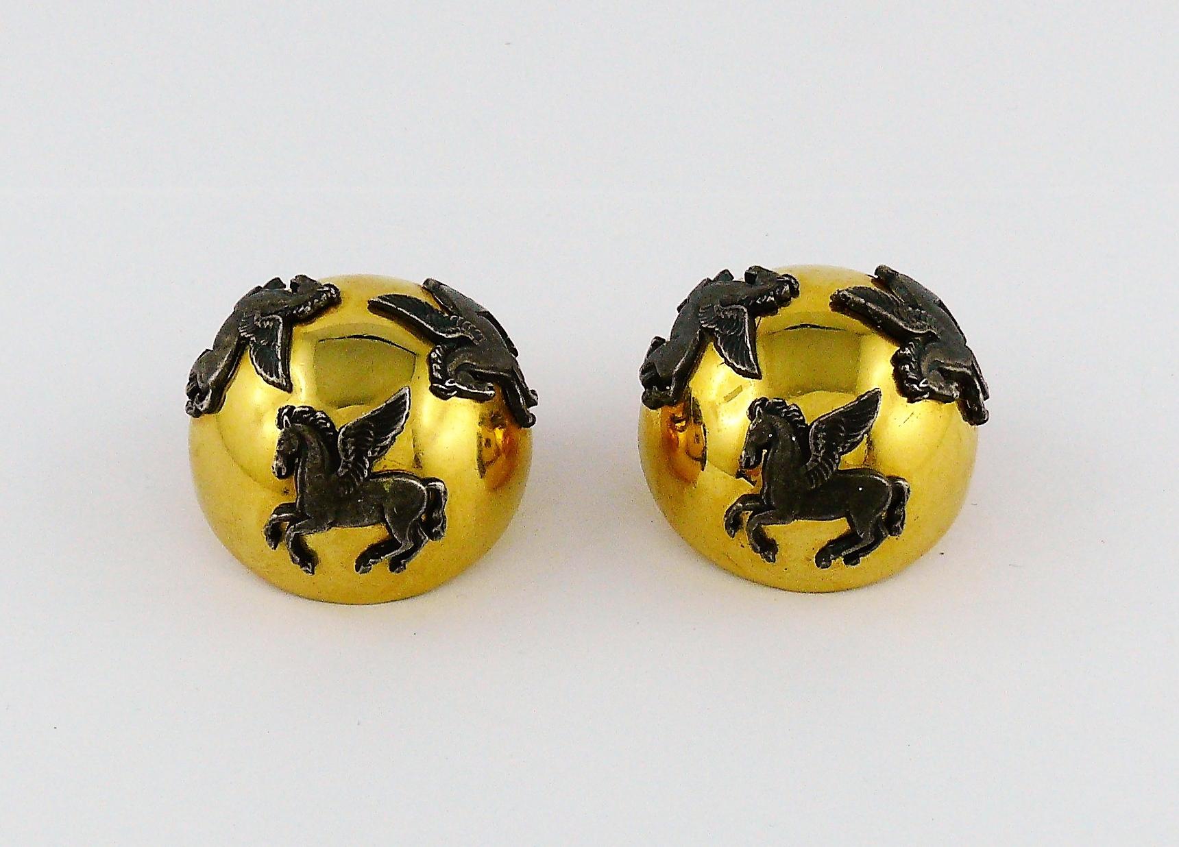 Women's Hermes Vintage Pegasus Dome Clip On Earrings