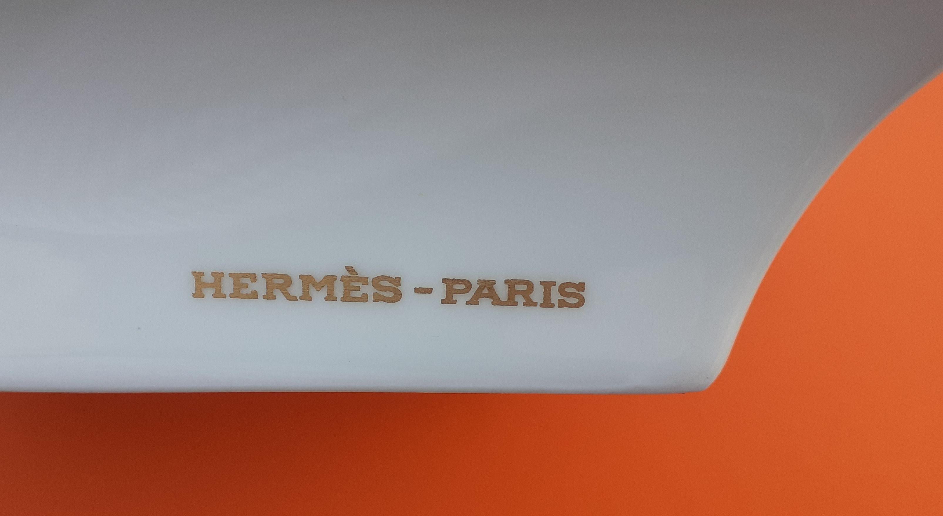 Hermès Vintage Porcelain Ashtray Change Tray Greyhound Dog Porcelain RARE 6