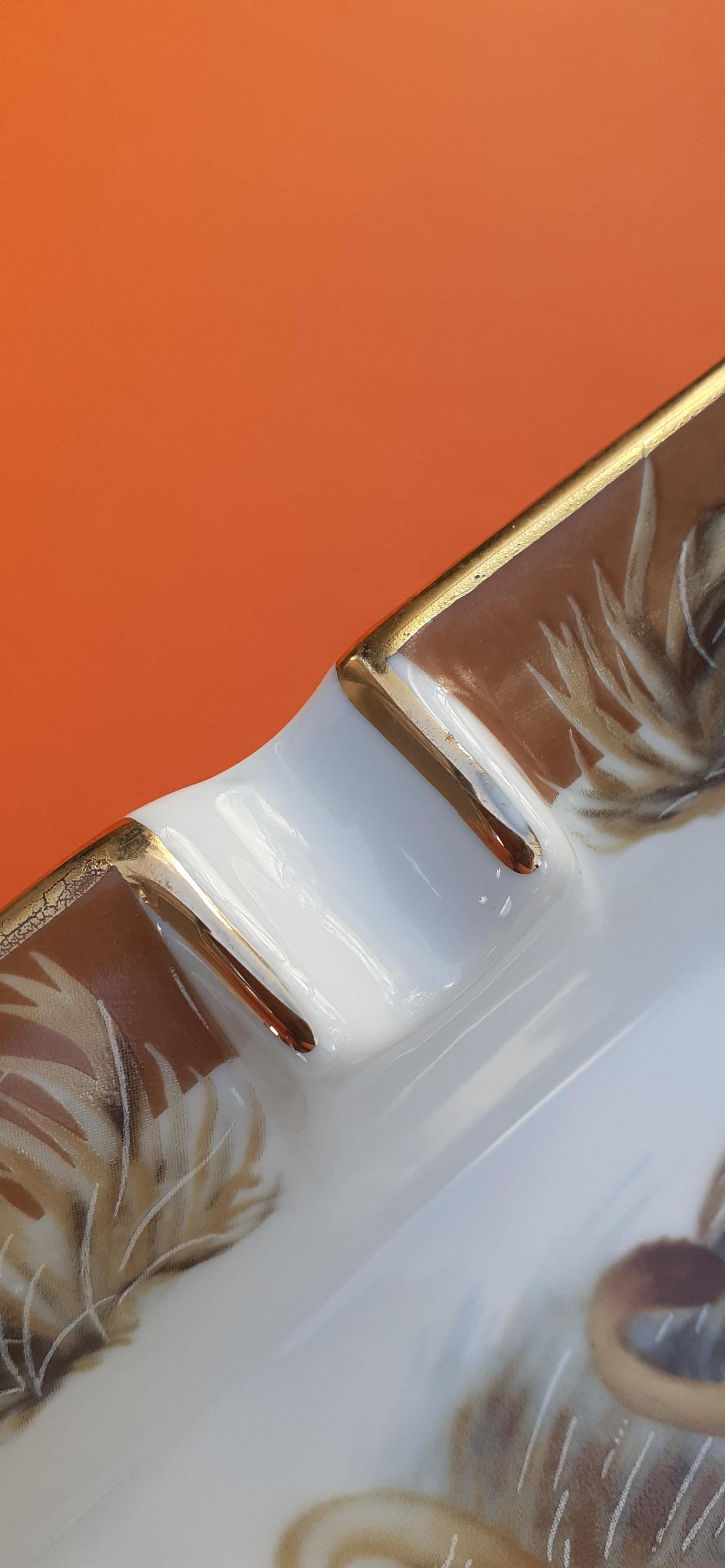 Hermès Vintage Porzellan Zigarren Aschenbecher ändern Tablett Löwe und Löwin Muster 3
