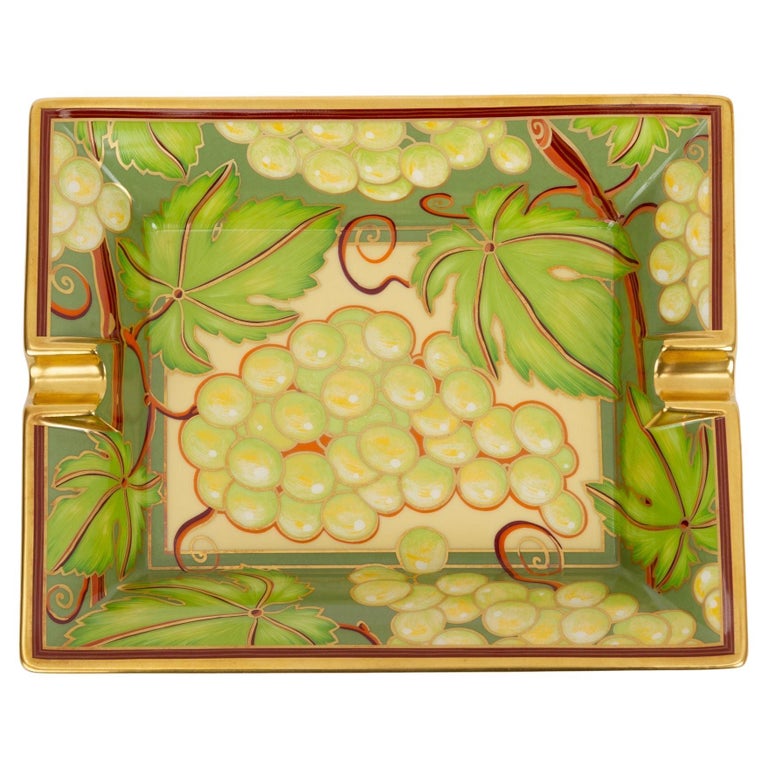 Hermès Vintage Porcelain Grapes Ashtray For Sale at 1stDibs