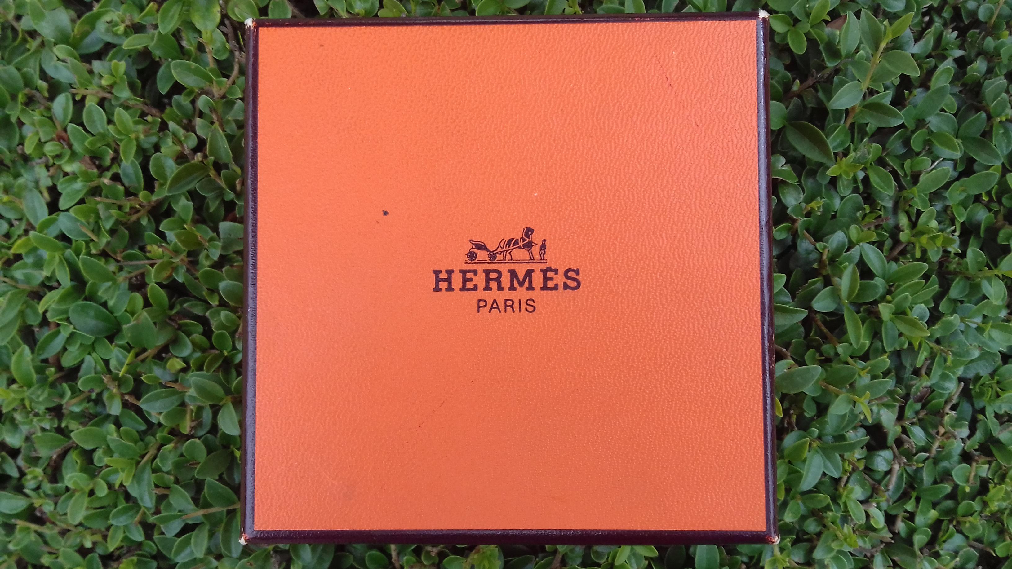 Hermès Vintage Printed Enamel Bracelet Greyhound Dogs Levriers Ghw Size 65 6