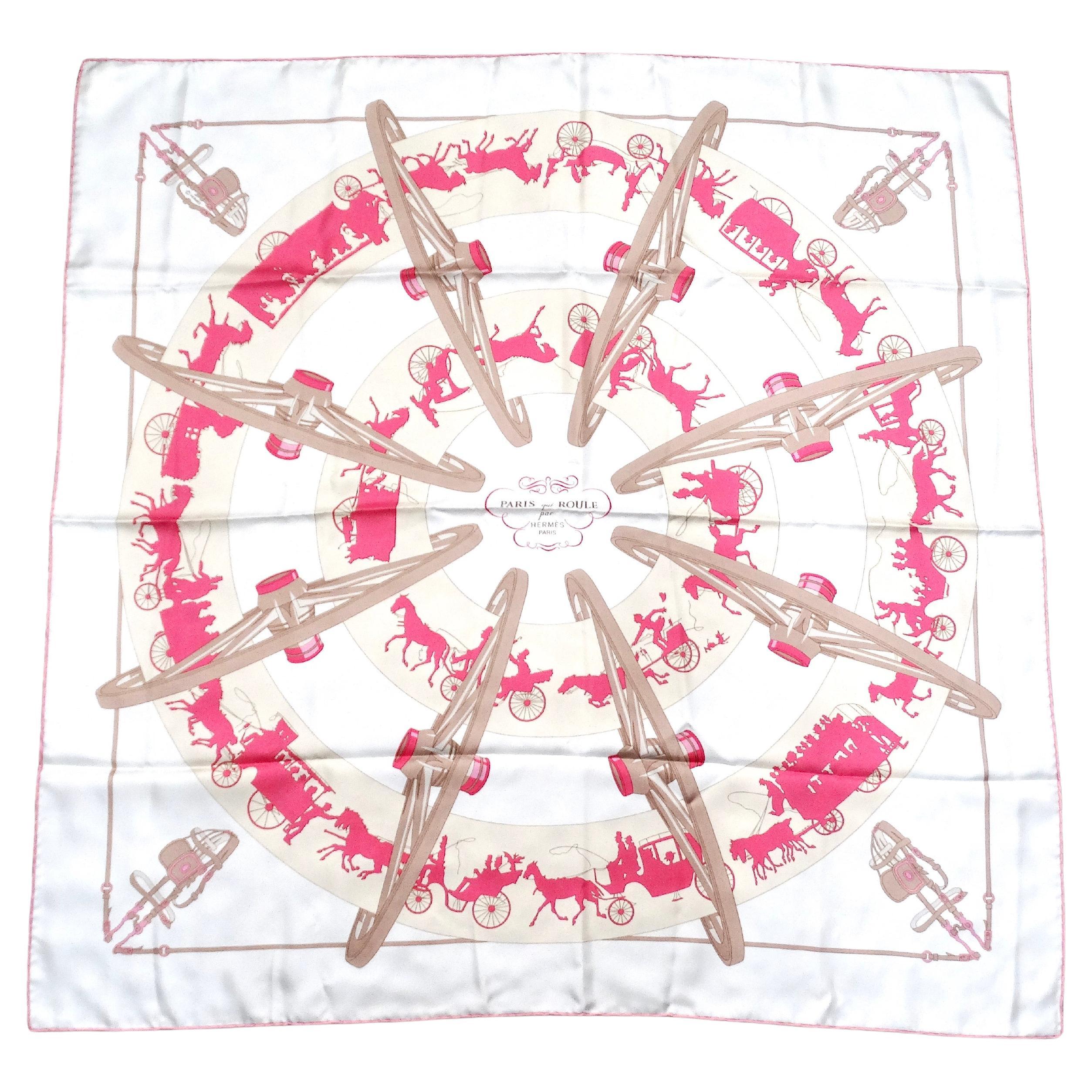 Foulard vintage Hermes "Qui Roule" 90 cm blanc et rose imprimé carrosses en vente