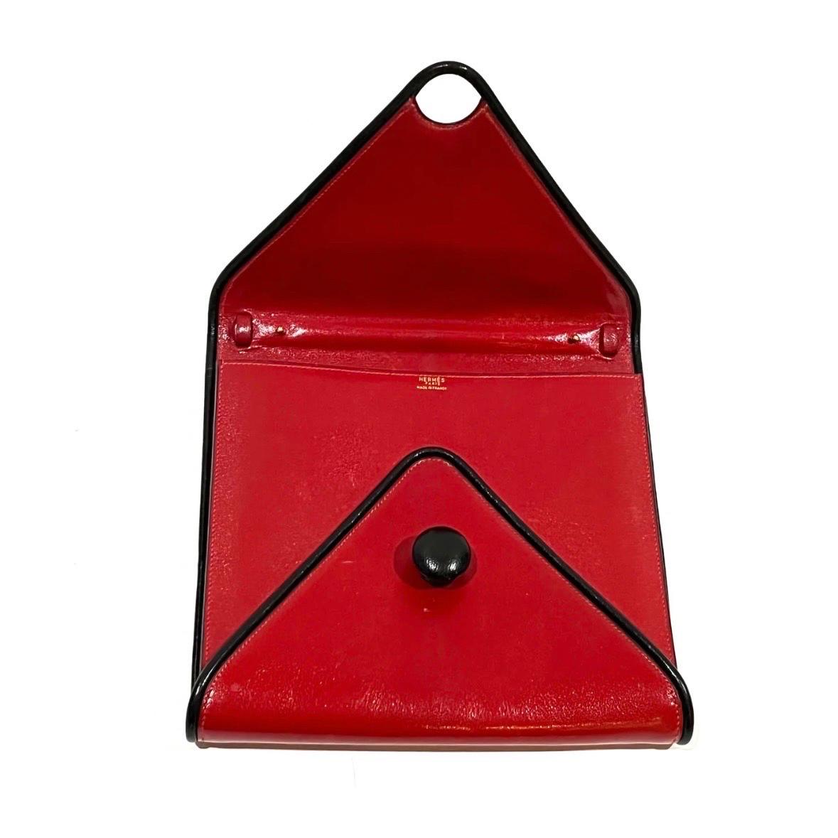 Hermes Vintage Red Leather Envelope Bag (1975) In Good Condition In Los Angeles, CA