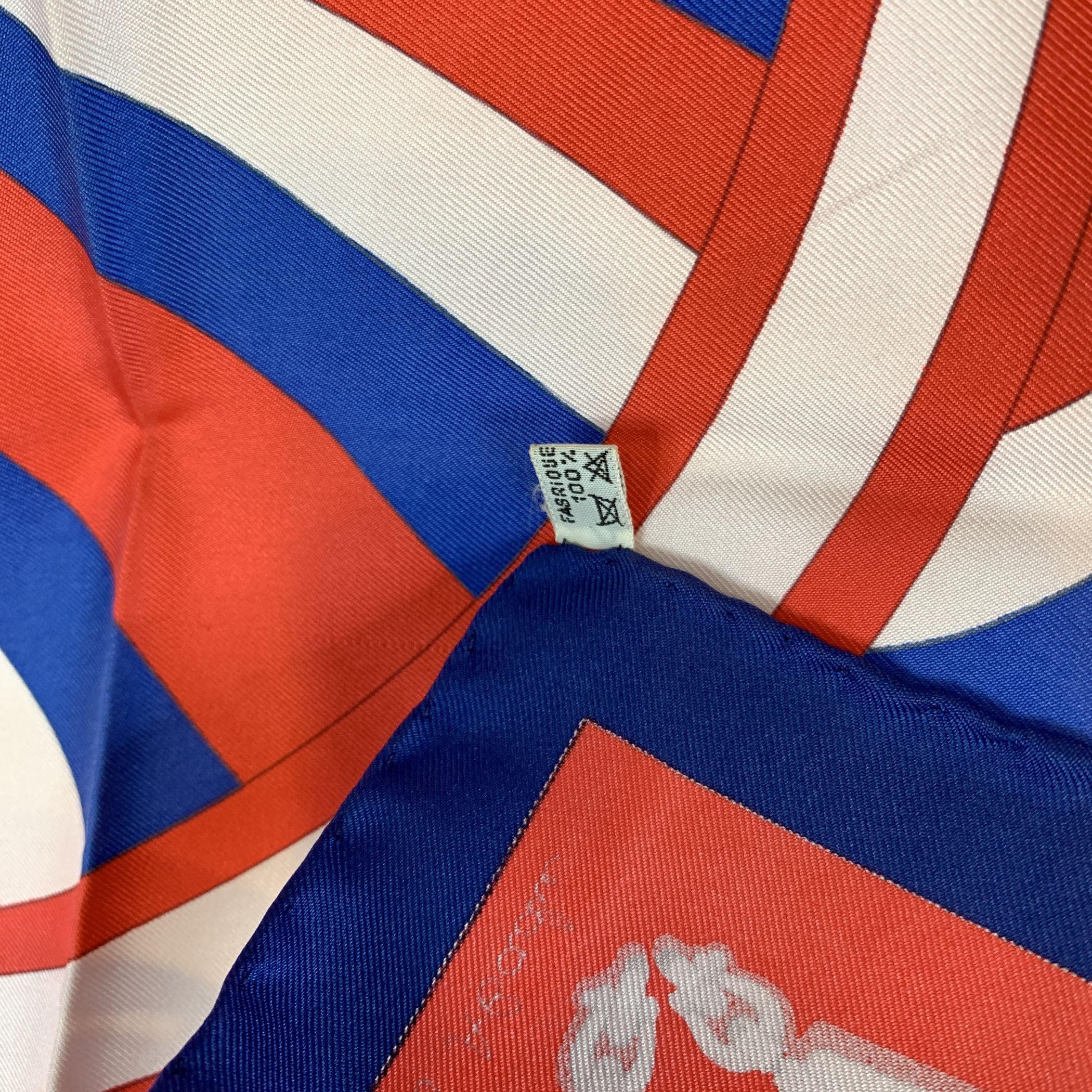 Hermes Vintage Rot Seide Spinnaker Seltene Schal 1982 Julia Abadie im Zustand „Hervorragend“ im Angebot in Rome, Rome