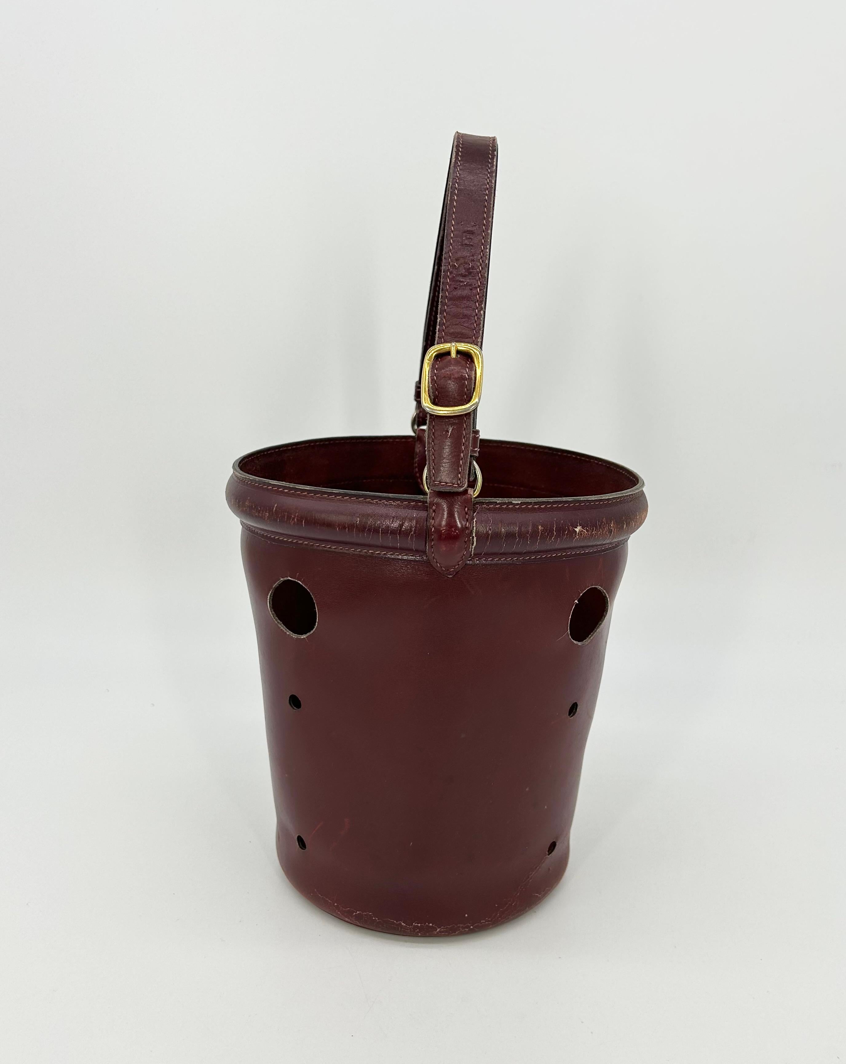 Hermes Vintage Rouge Box Calf Leather Mangeoire Bucket Bag with Scarf For Sale 6