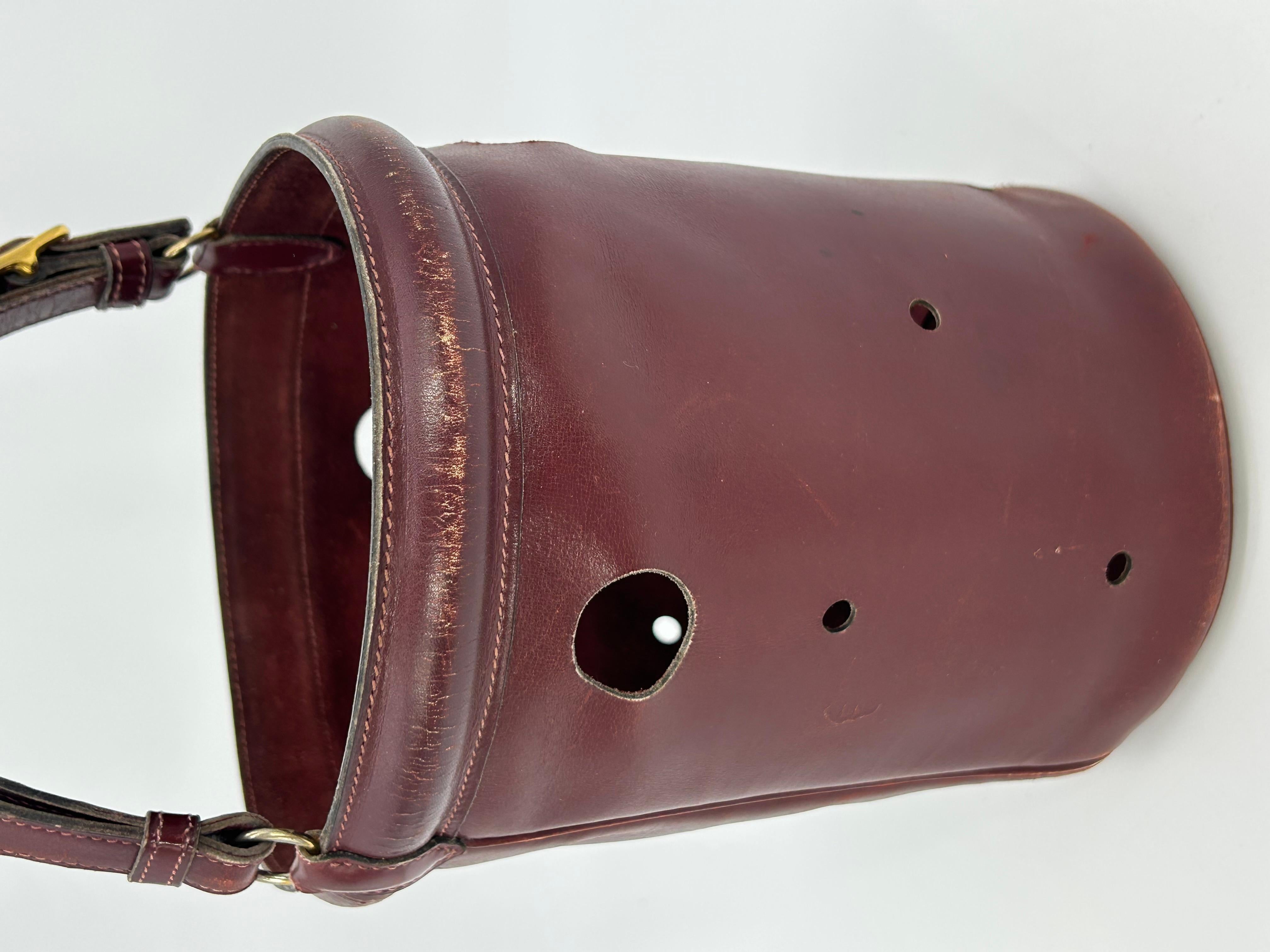 Hermes Vintage Rouge Box Calf Leather Mangeoire Bucket Bag with Scarf For Sale 14