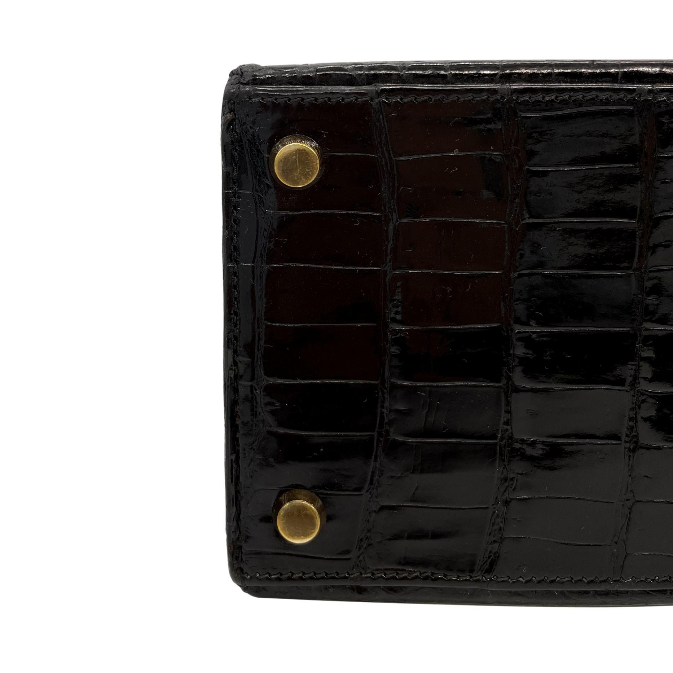 Hermès Kelly Bag aus glänzendem schwarzem Porosus-Krokodil mit Goldbeschlägen 28, 1940. im Angebot 8