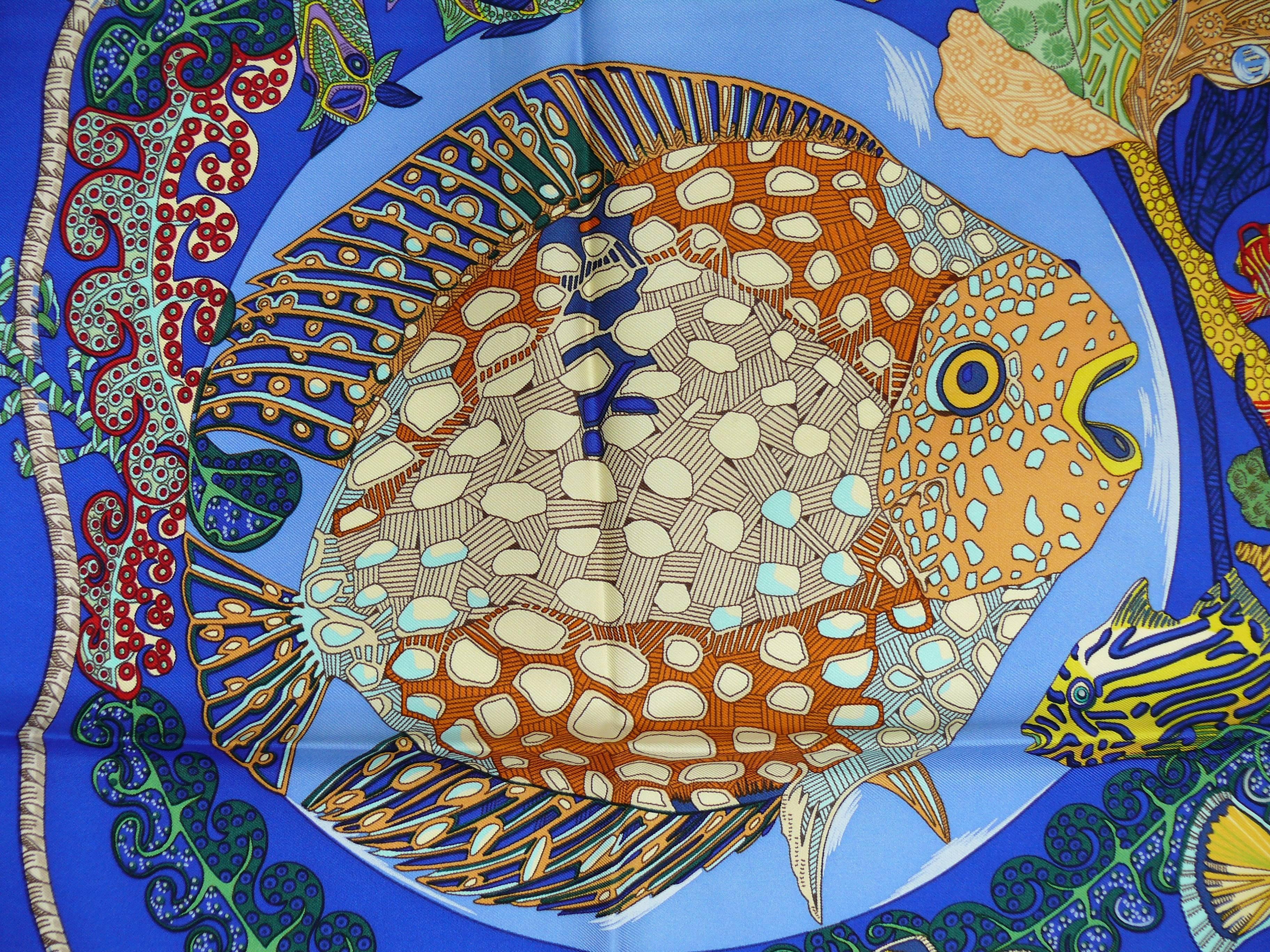 HERMES vintage 1992 hard to find silk carre scarf 