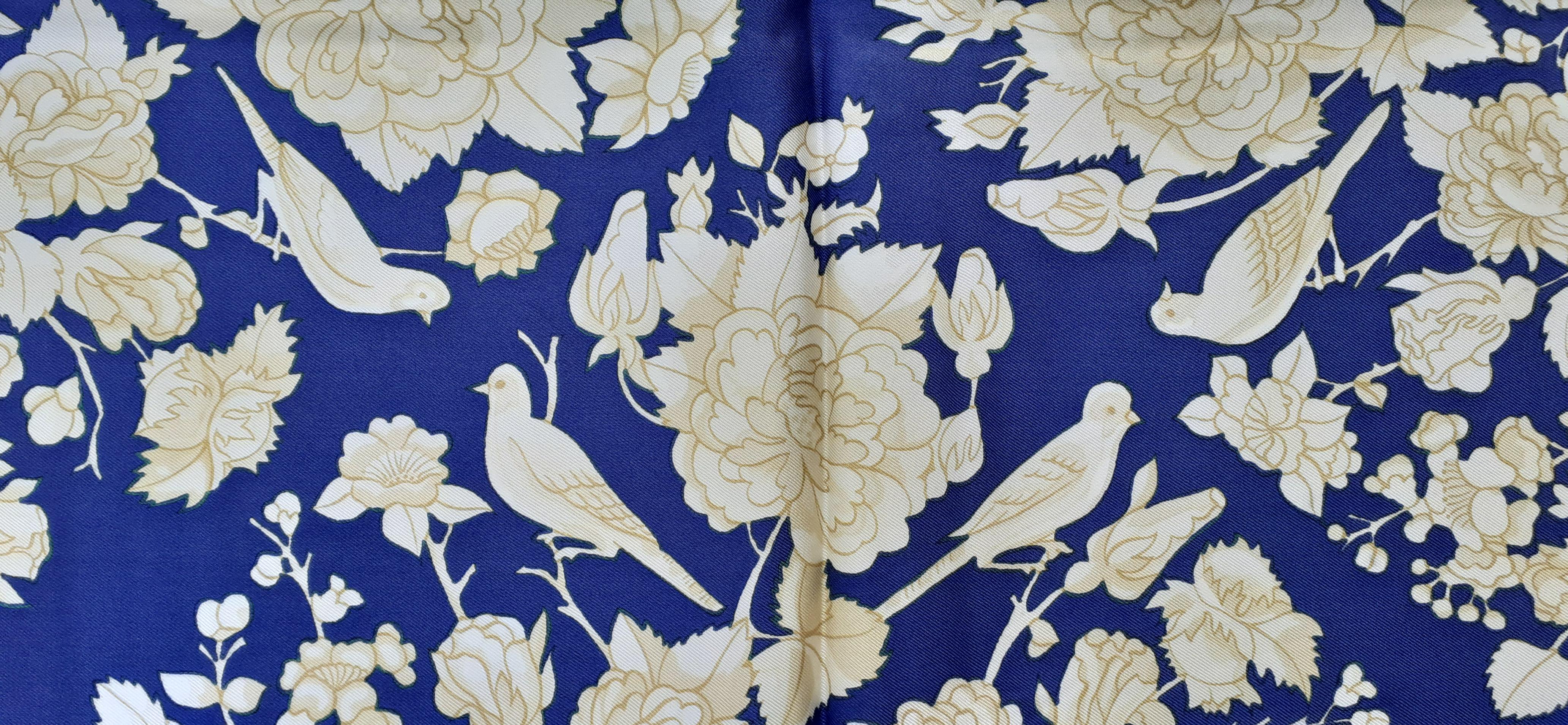 Hermès Foulard en soie vintage Aladin Françoise Bleu Héron 90 cm 2