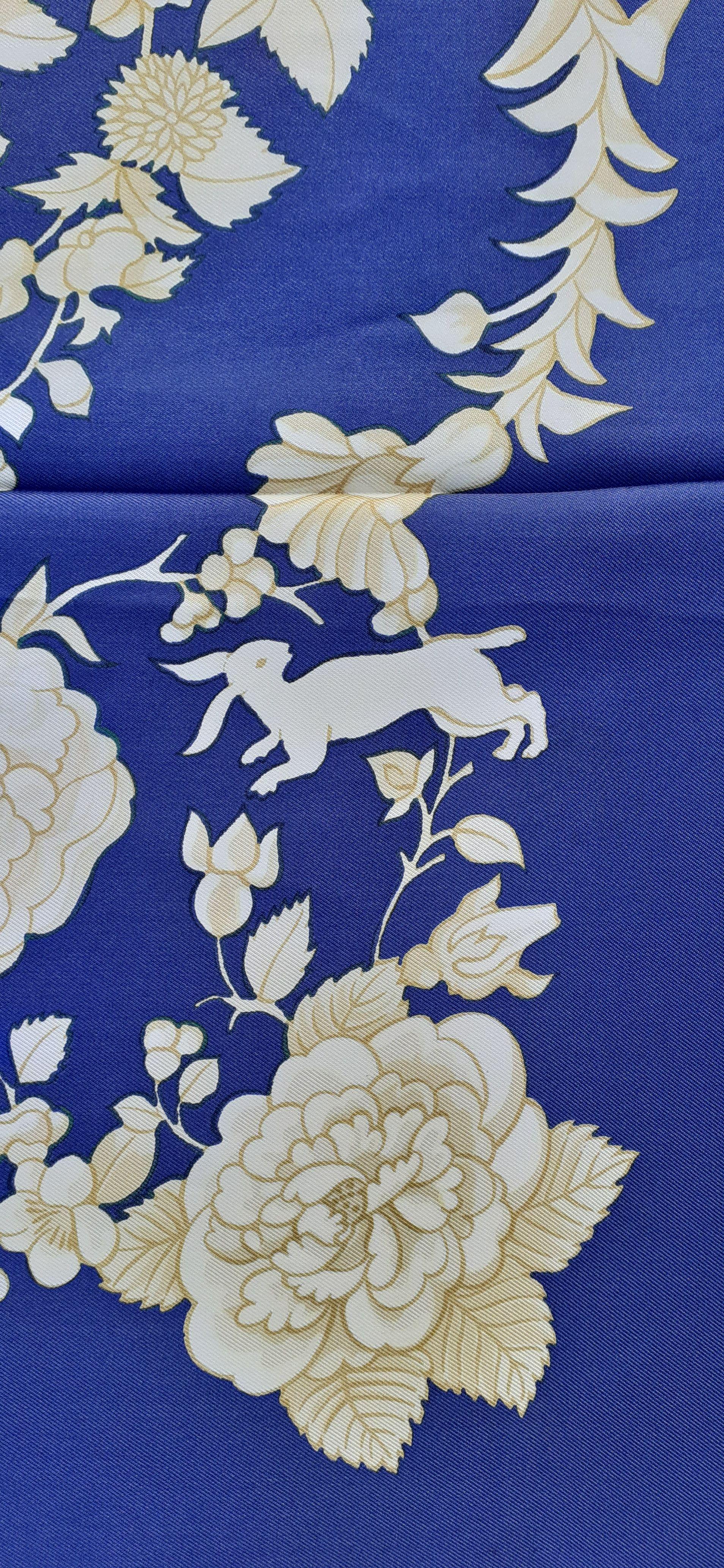 Hermès Foulard en soie vintage Aladin Françoise Bleu Héron 90 cm 4