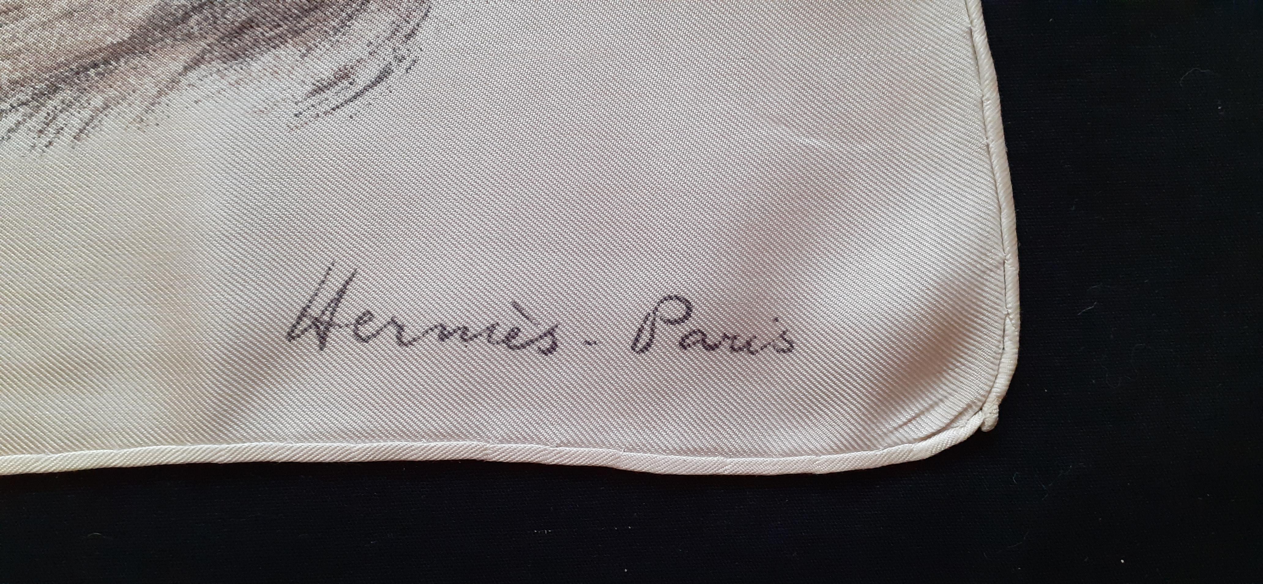 Extremely Rare Authentic Hermès Vintage Scarf

Pattern: Chats Persans (Persian Cats)

Designed in 1956 by Jacques de Poret (only 1 issue)

One of the rarest Hermès scarves ever ! A grail !

Can be framed

Made in France

Made of 100%