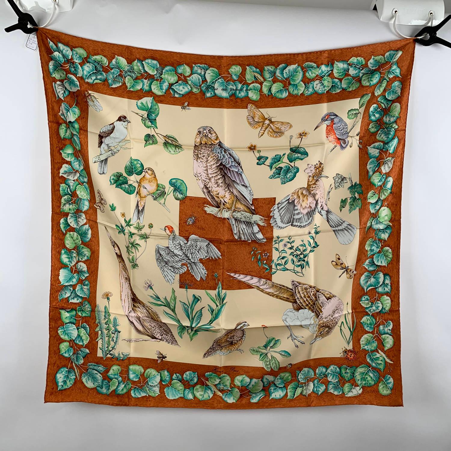Beautiful Hermes 'La Vie En Grand Air' (Life In the Great Outdoors) silk scarf designed by Antoine De Jacquelot and originally issued in 1990. It has re-issued many times, in different colours, formats and variations of. It depicts wild birds