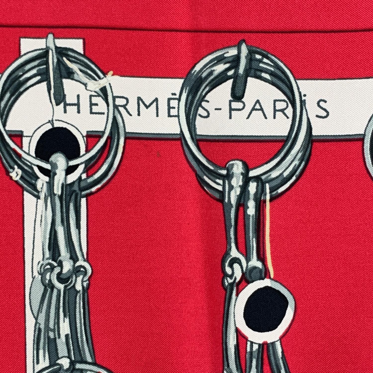 Hermes Vintage Silk Scarf Mors et Filets 1966 Francoise Heron In Good Condition In Rome, Rome