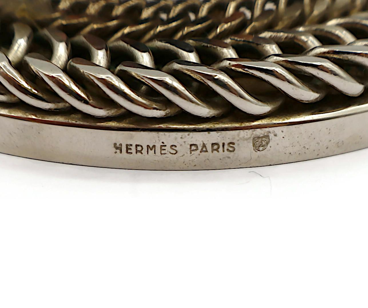Sottobicchiere per bottiglie HERMES Vintage in argento con motivo a catena in vendita 5