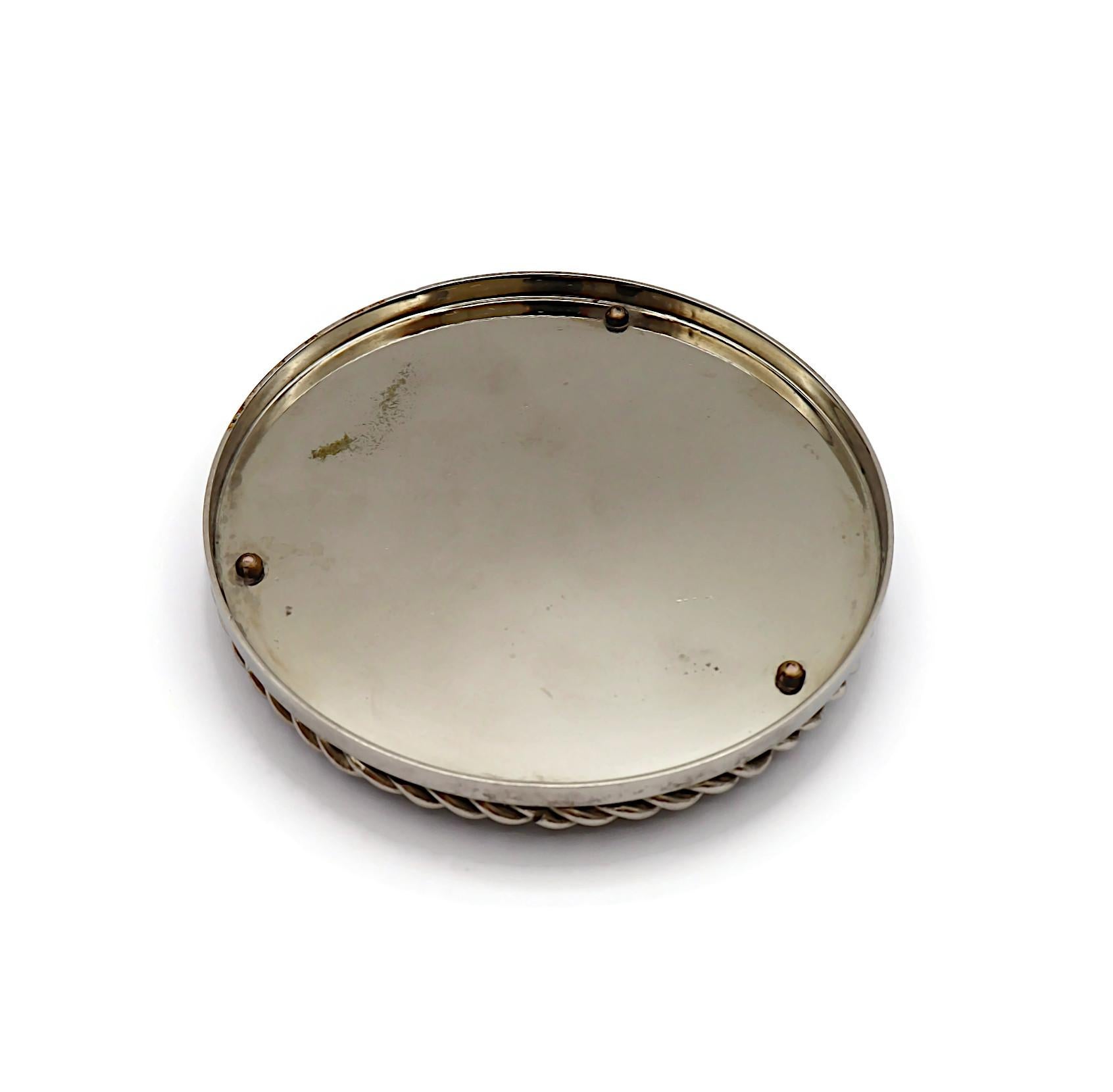 Sottobicchiere per bottiglie HERMES Vintage in argento con motivo a catena in vendita 4