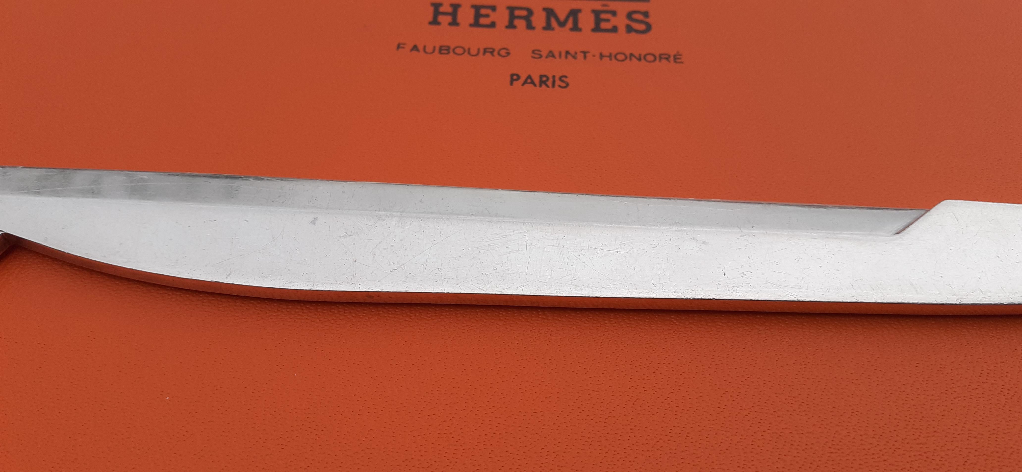 Gris Ouvre-lettres Hermès Vintage Teckel Teckel en forme de chien par Ravinet d'Enfert en vente