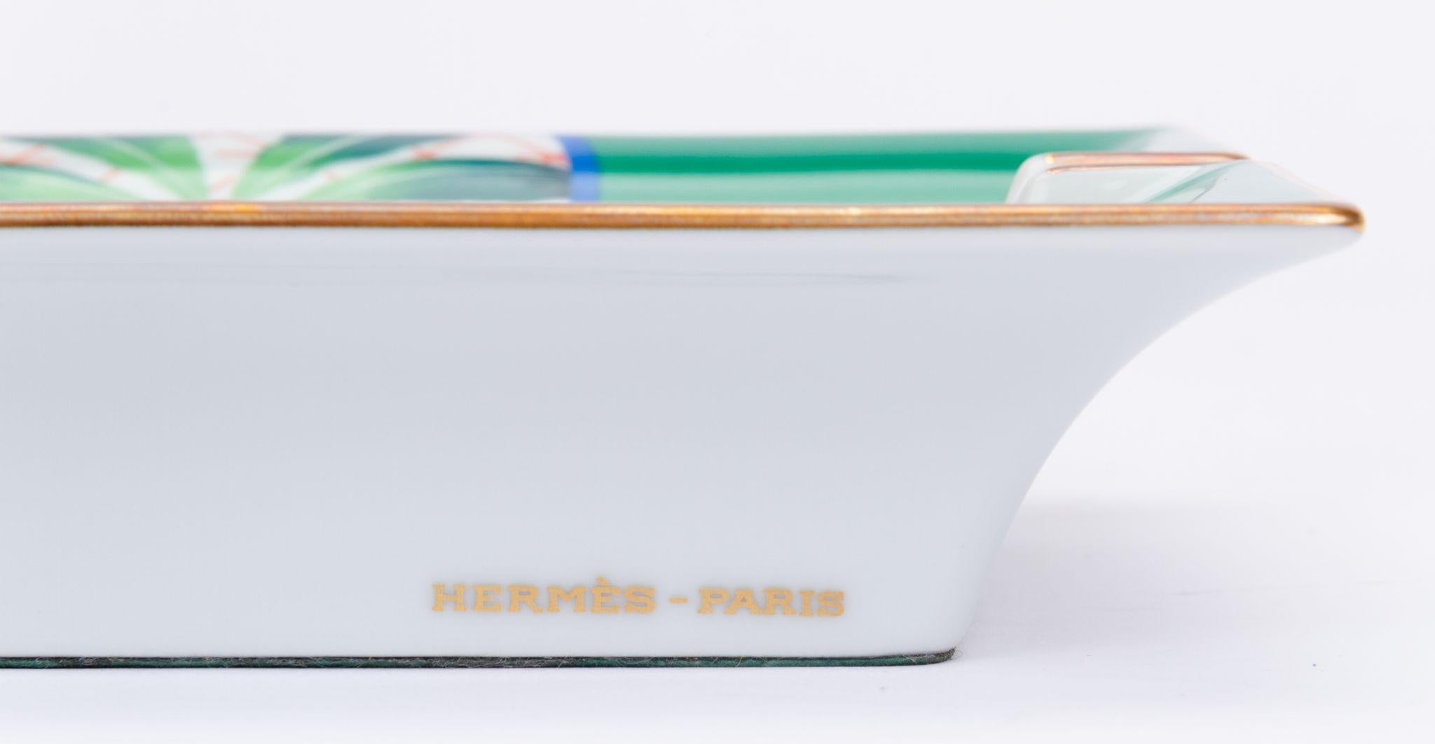 Hermès Vintage Toucan Aschenbecher im Zustand „Hervorragend“ in West Hollywood, CA
