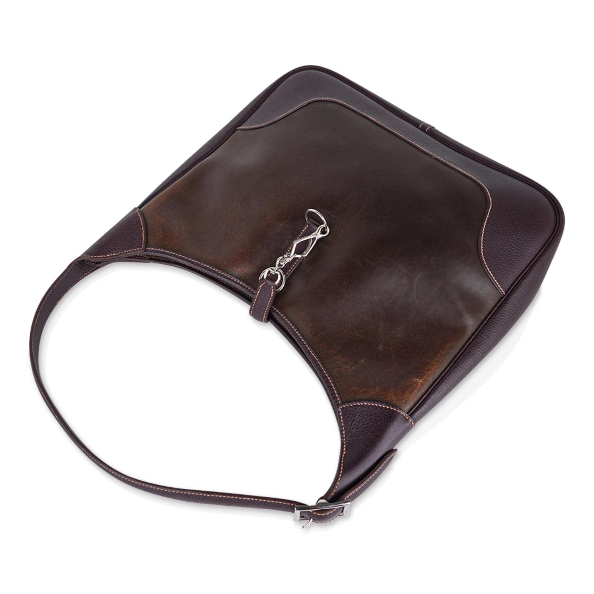 Hermes Vintage Trim Bag Rare Amazonia Leather 35 Very Chic For