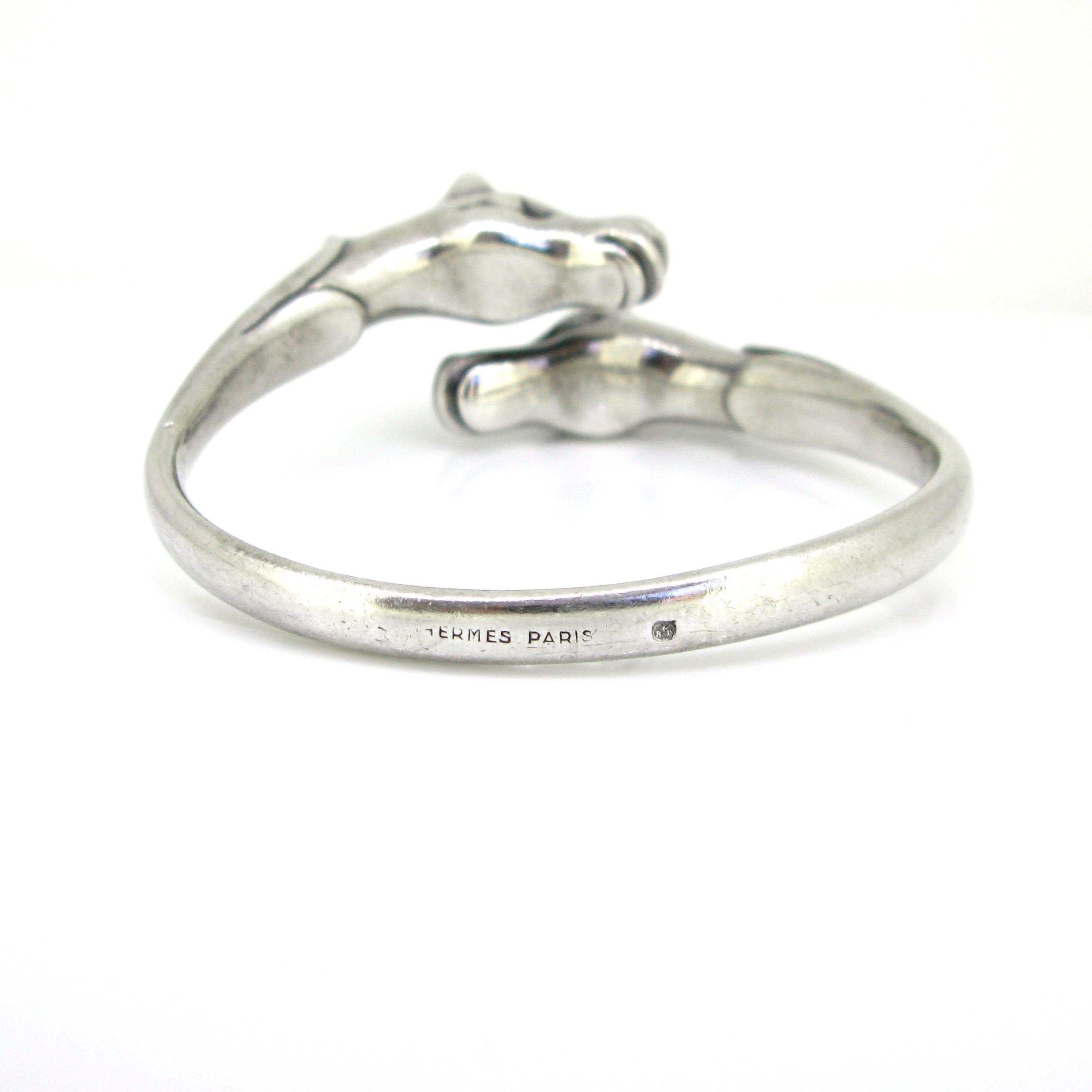 Hermès Vintage Two Horse Heads Sterling Silver Bangle Bracelet In Good Condition In London, GB