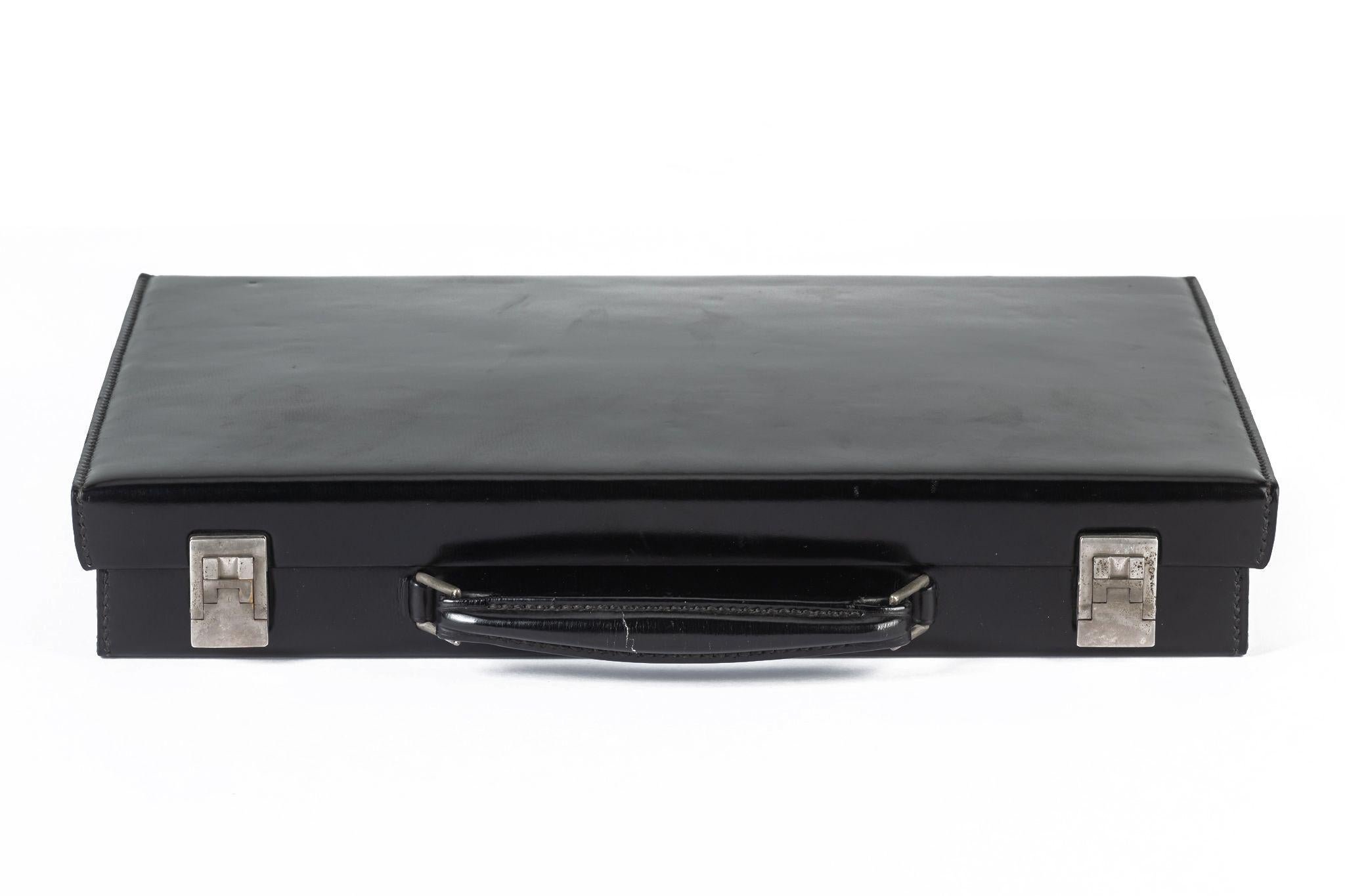 Vanity Case Vintage d'Hermès en Bourgogne Excellent état - En vente à West Hollywood, CA