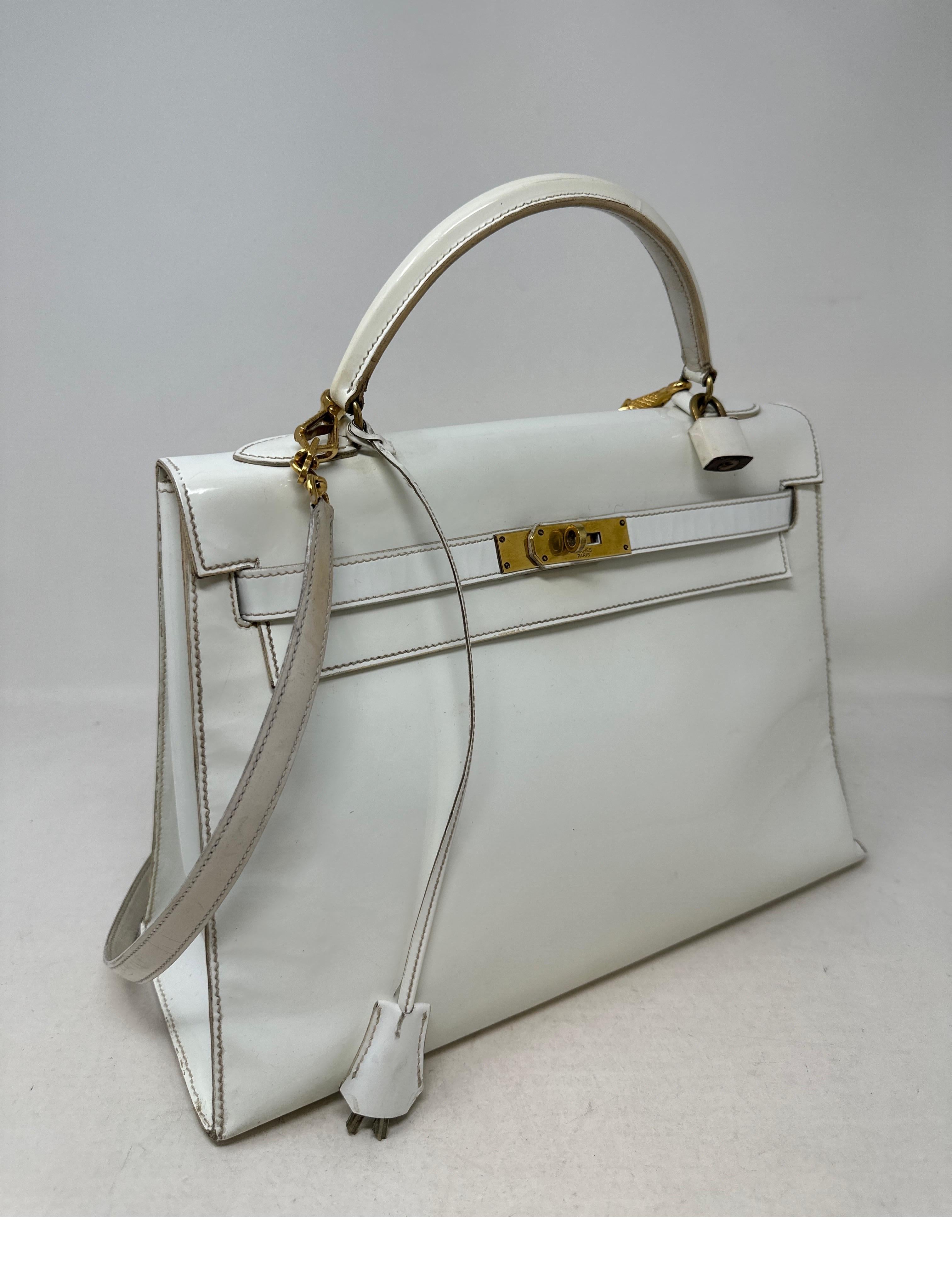 Hermes Vintage White Kelly Bag  In Fair Condition In Athens, GA