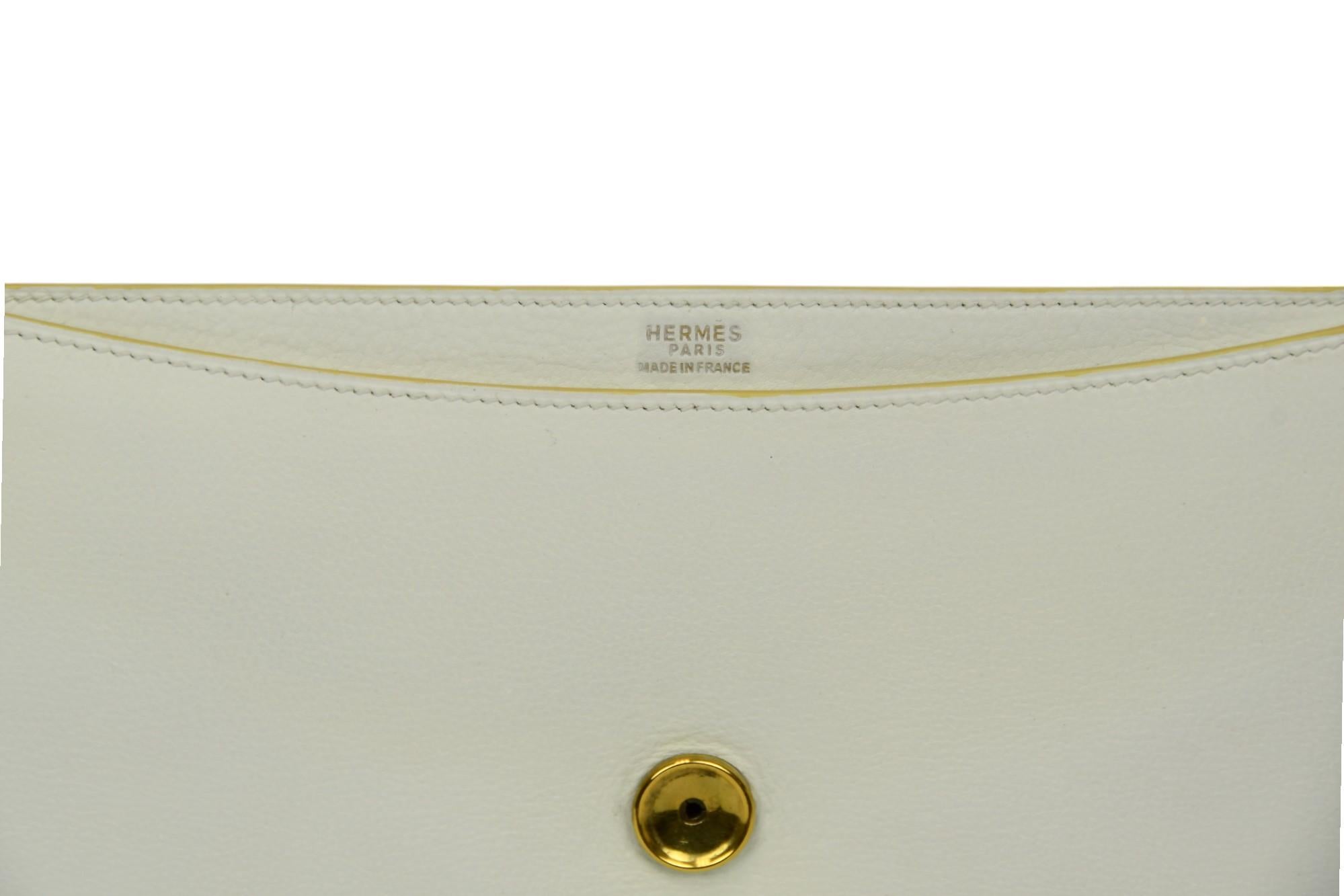 Hermès Vintage White Leather Envelope Clutch  Rare Minimalist Design For Sale 3