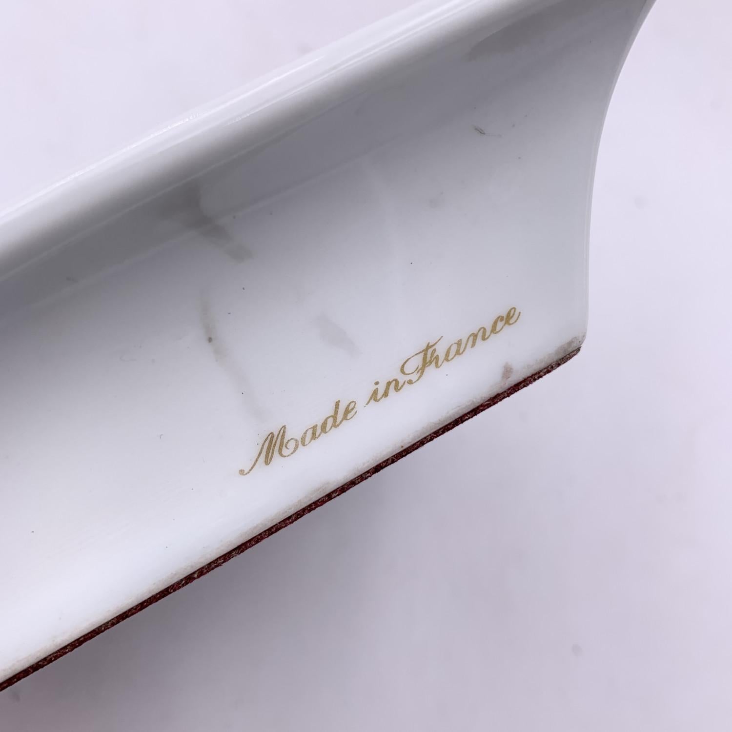 Women's Hermes Vintage White Porcelain Cornucopia Rectangular Ashtray For Sale