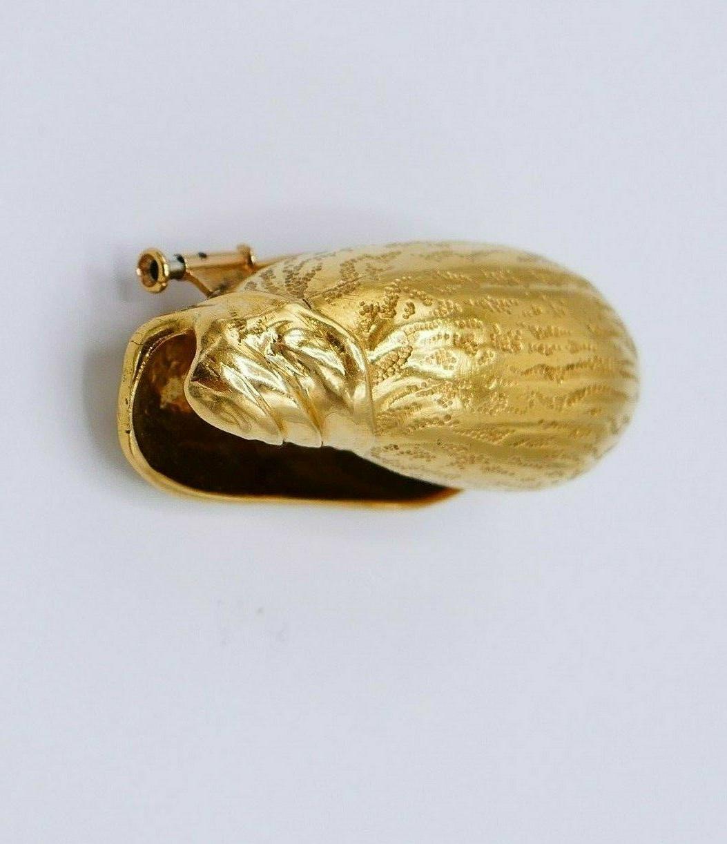 Hermès Vintage Yellow Gold Snail Shell Pin Brooch 2