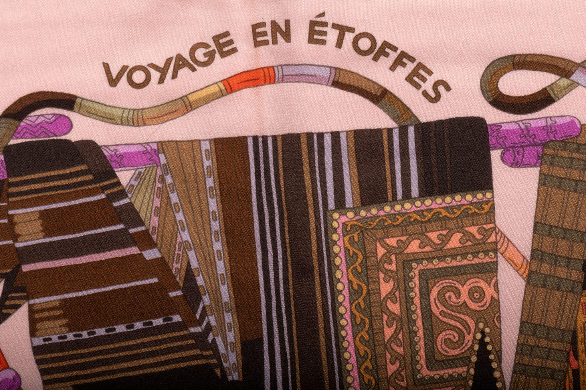 Hermès Voyage en etoffes Kaschmirschal für Damen oder Herren im Angebot