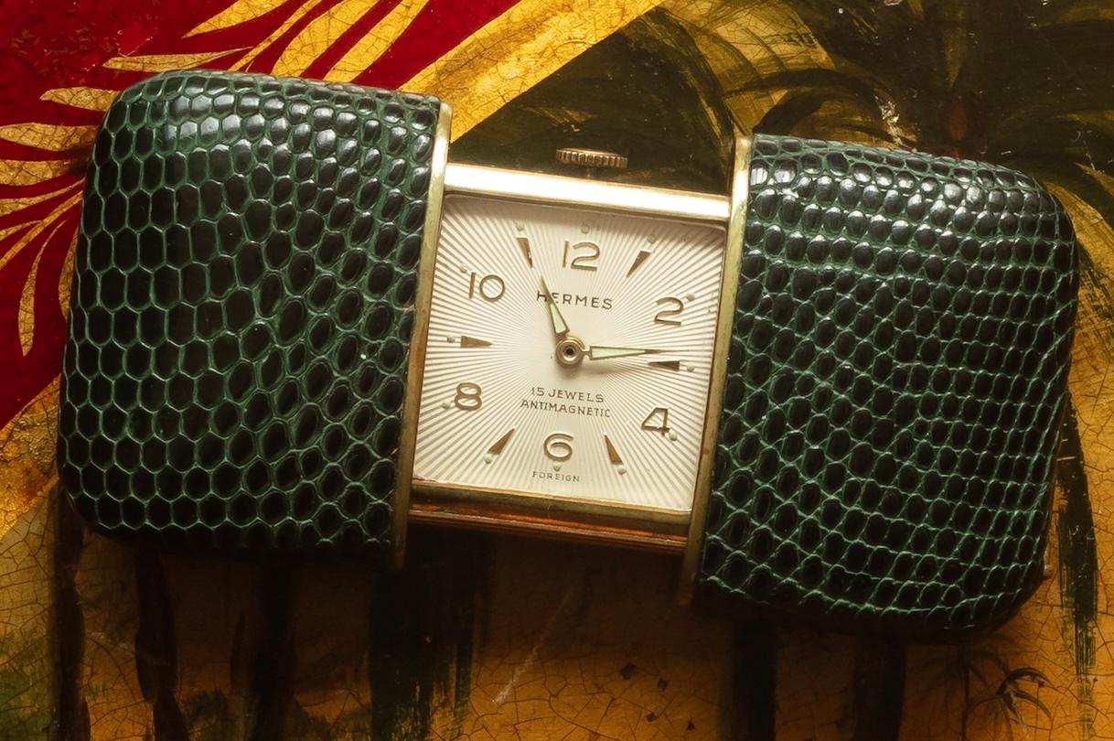 Art Deco Hermes watch, 15 Jewels Antimagnetic, in green lizard leather case. For Sale