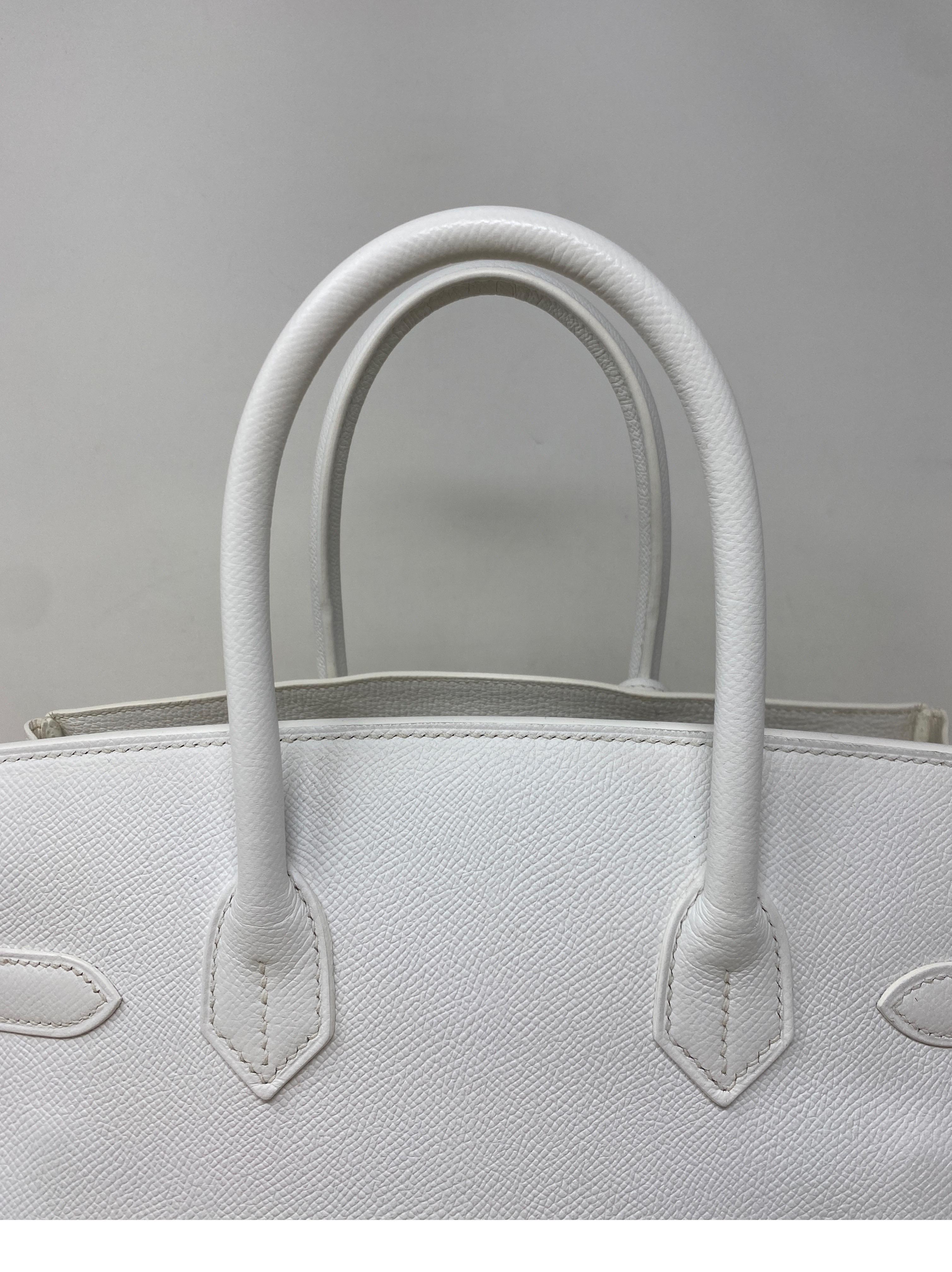 Hermes White Birkin 30 Bag In Excellent Condition In Athens, GA