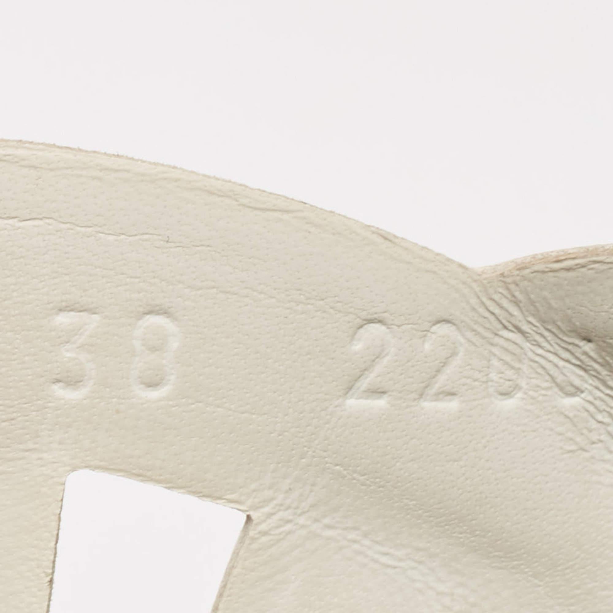 Hermes White/Brown Leather and Suede Extra Flat Sandals Size 38 For Sale 2