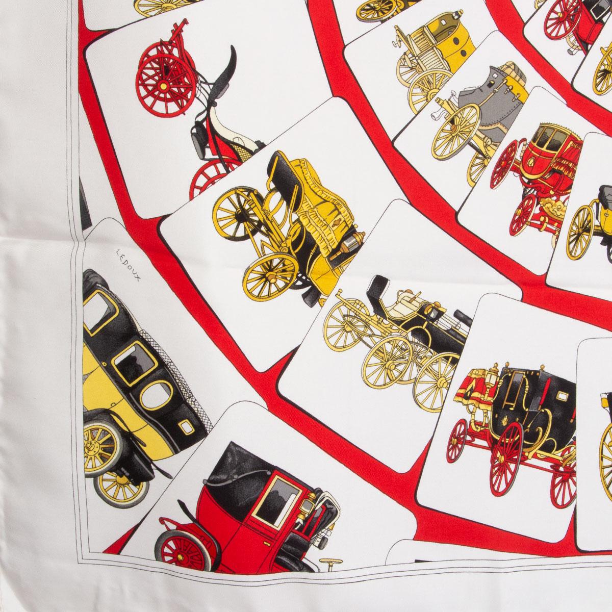 Hermes white CARROSSERIE 90 silk twill Scarf In Excellent Condition For Sale In Zürich, CH