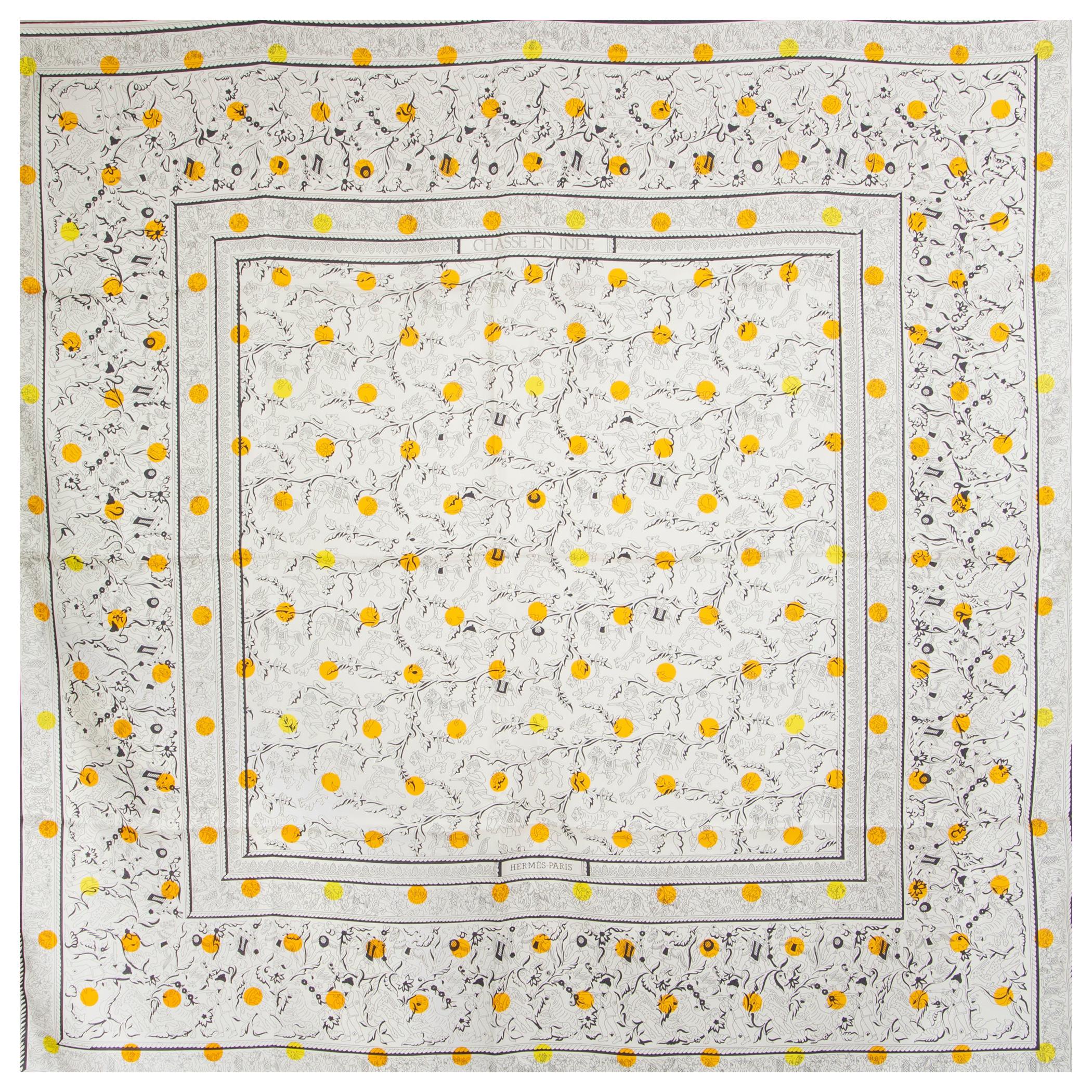 HERMES white CHASSE AUX POIS 140 TWILL silk Shawl Scarf