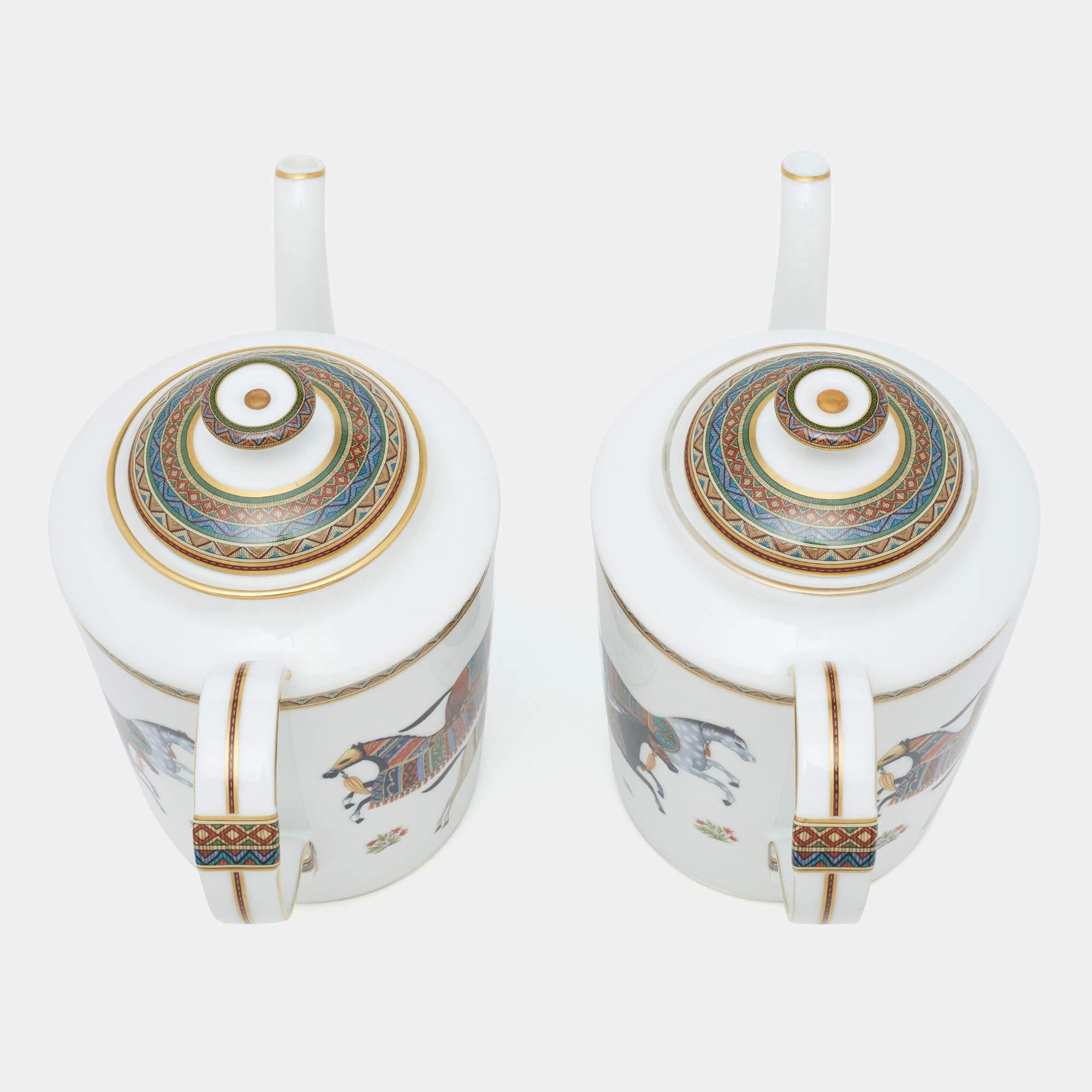 Hermès White Cheval d’Orient Printed Porcelain Teapots Set of 2 2