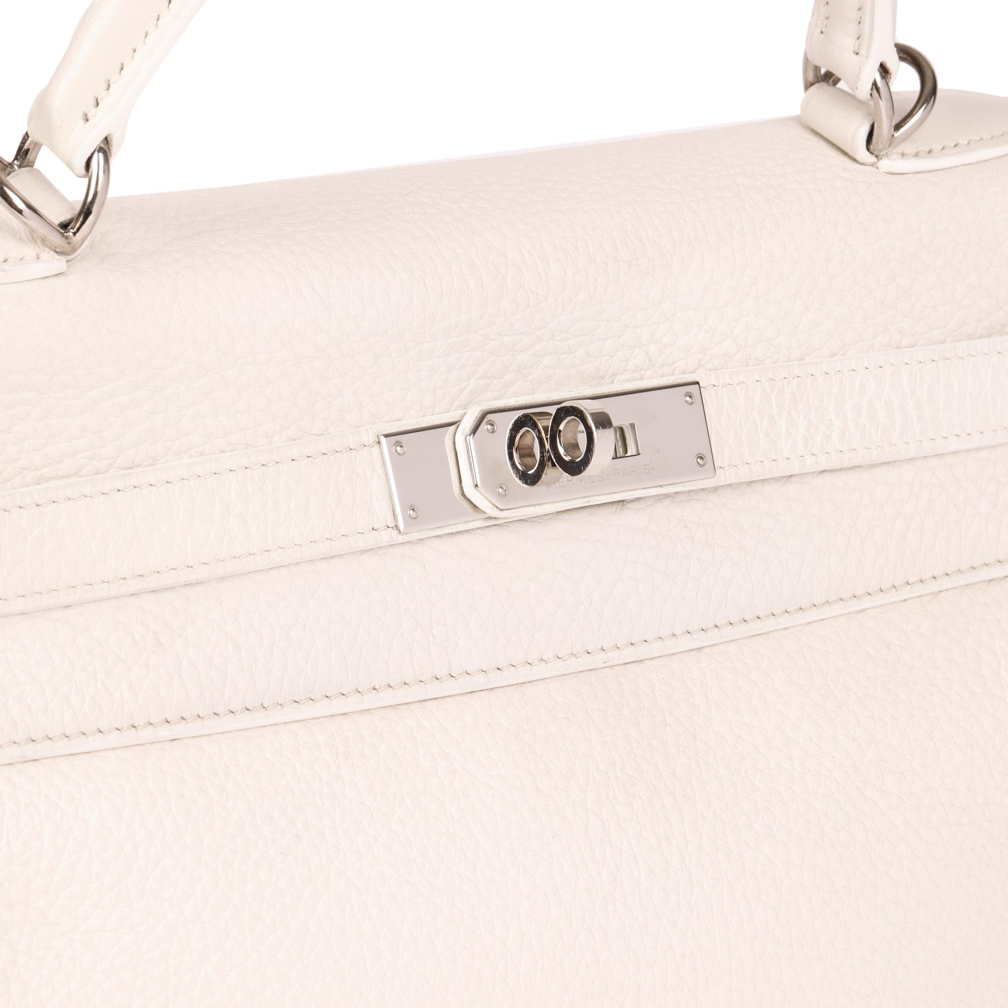 Women's HERMÈS White Clemence Leather Kelly 32cm Retourne For Sale