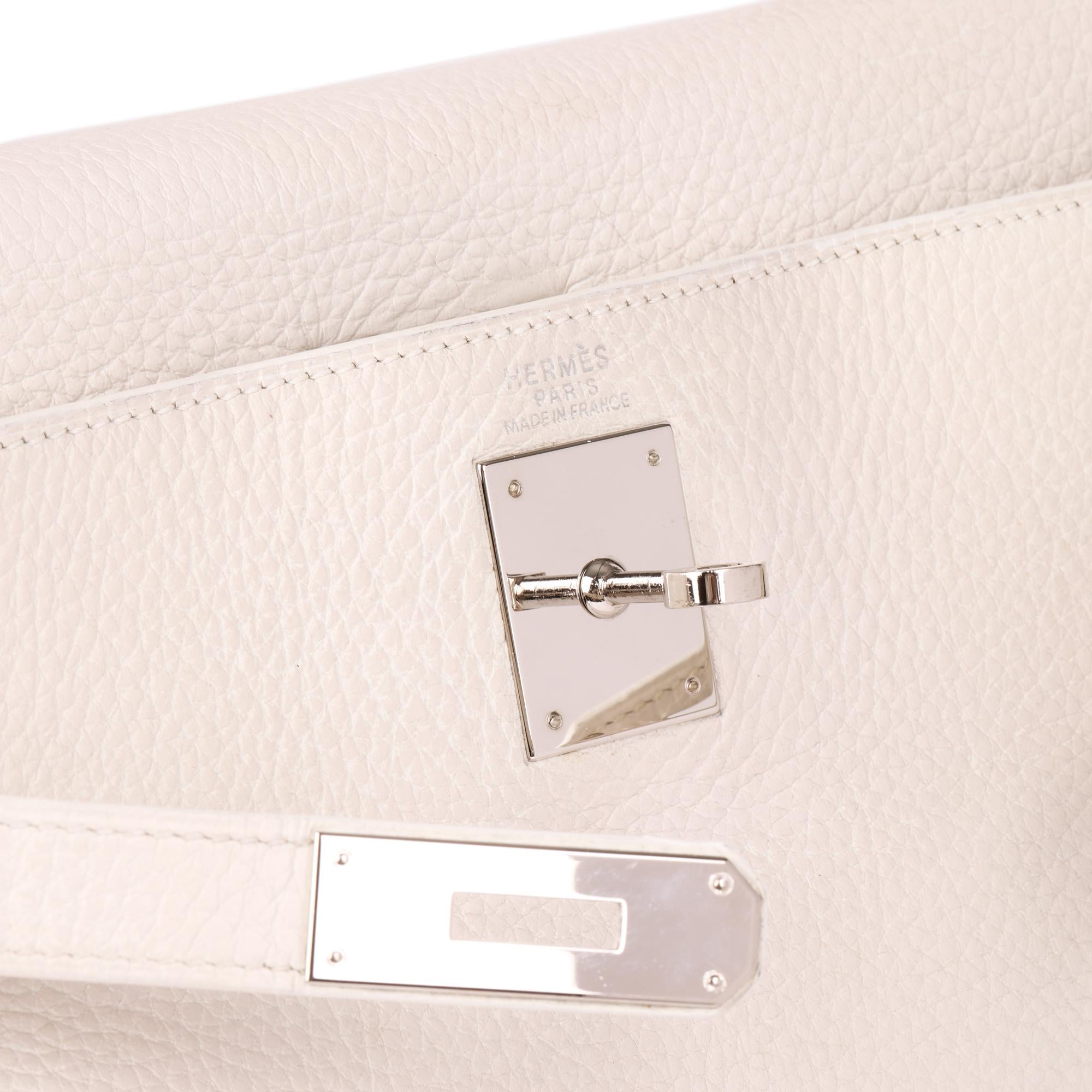 HERMÈS White Clemence Leather Kelly 32cm Retourne For Sale 1