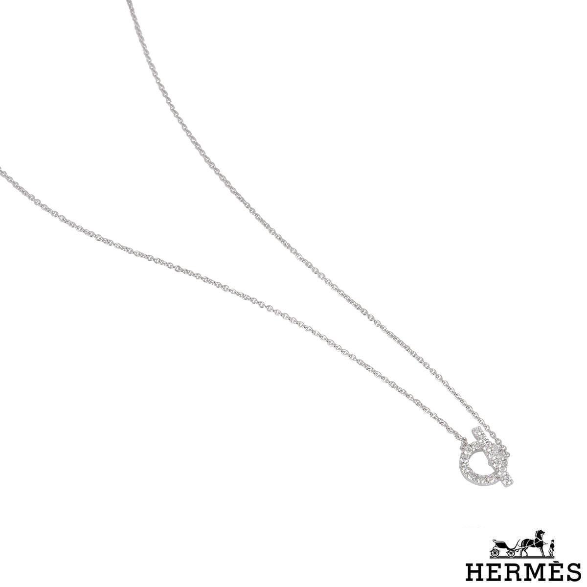 finesse hermes necklace
