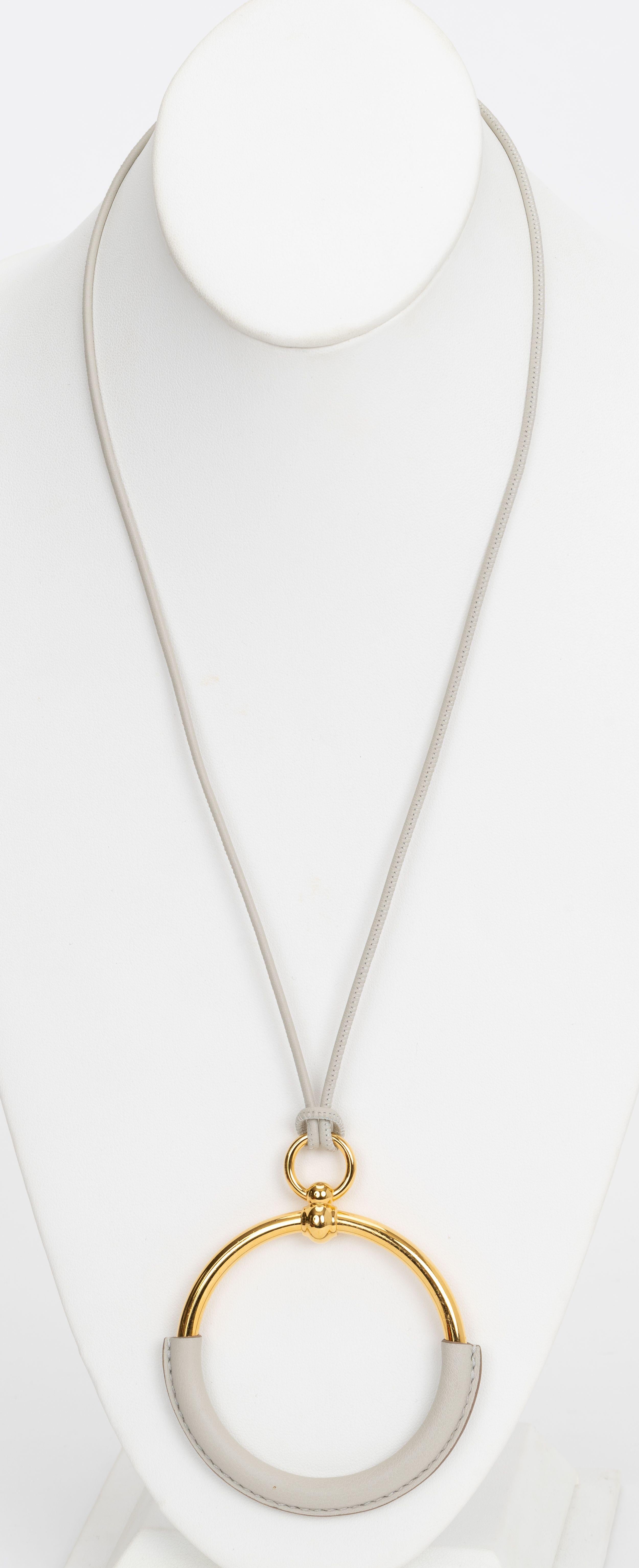 hermes loop necklace