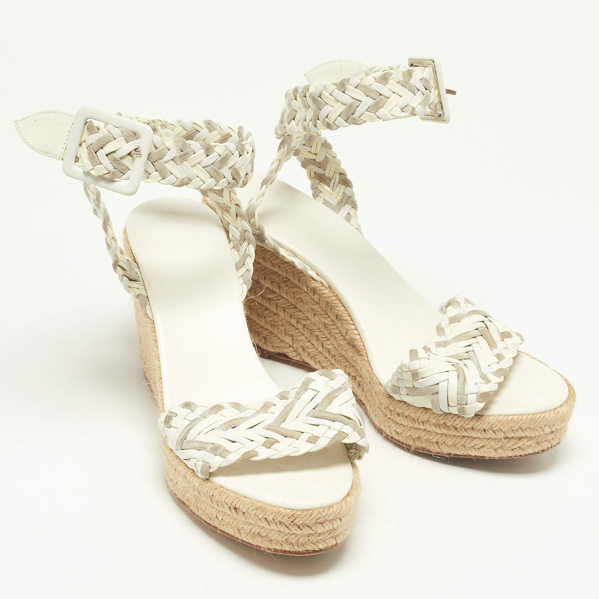 Hermes White/Grey Patent Leather and Suede Sofia Espadrille Wedge Sandals Size 3 In Good Condition In Dubai, Al Qouz 2