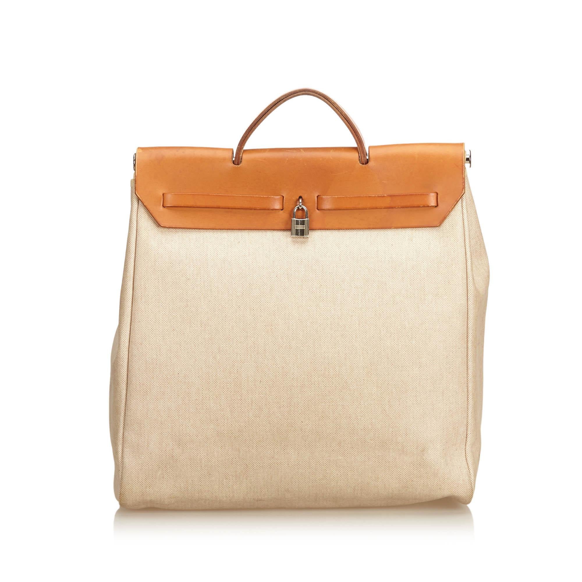 Hermes White Herbag MM In Good Condition In Orlando, FL