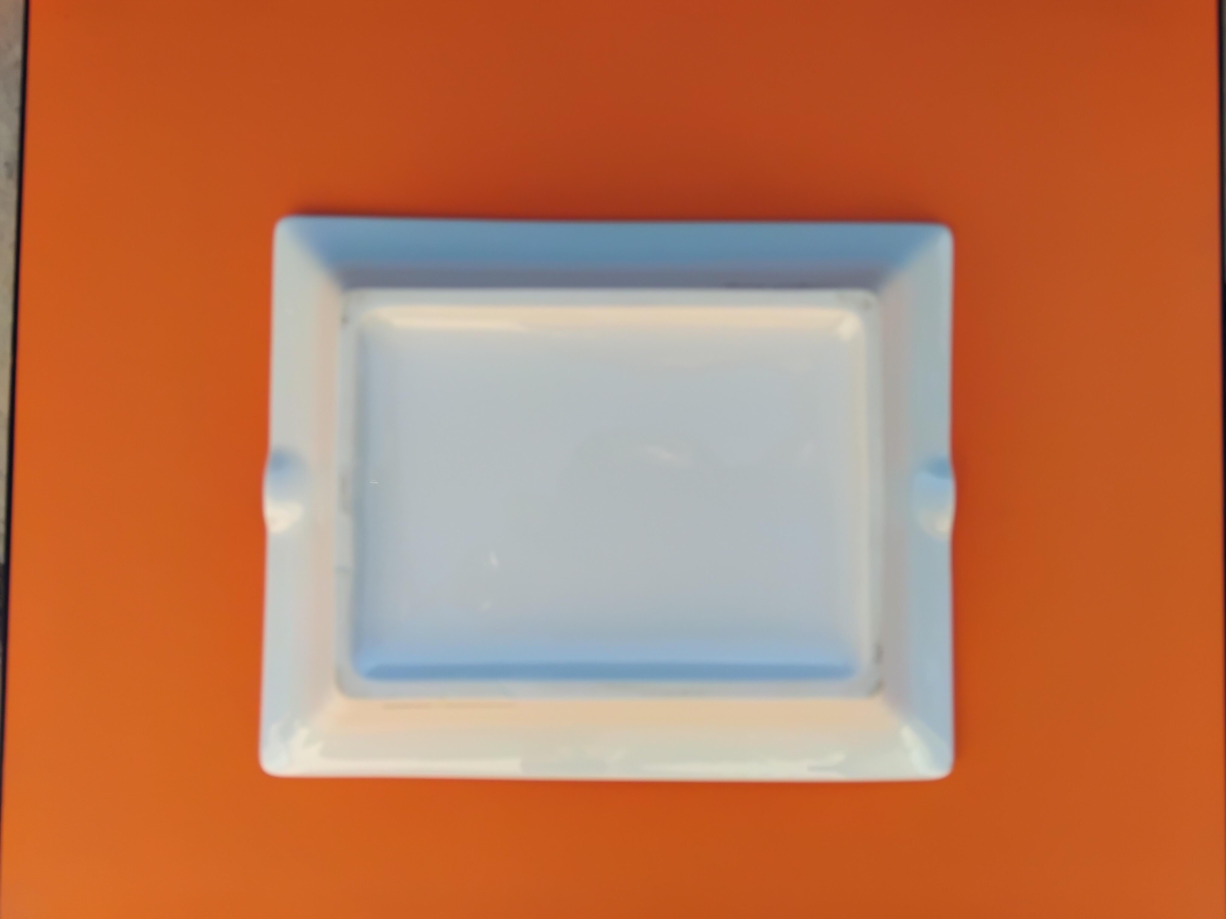 Hermès White Hermine Print Zigarren Aschenbecher ändern Tablett Porzellan und Platin im Angebot 6