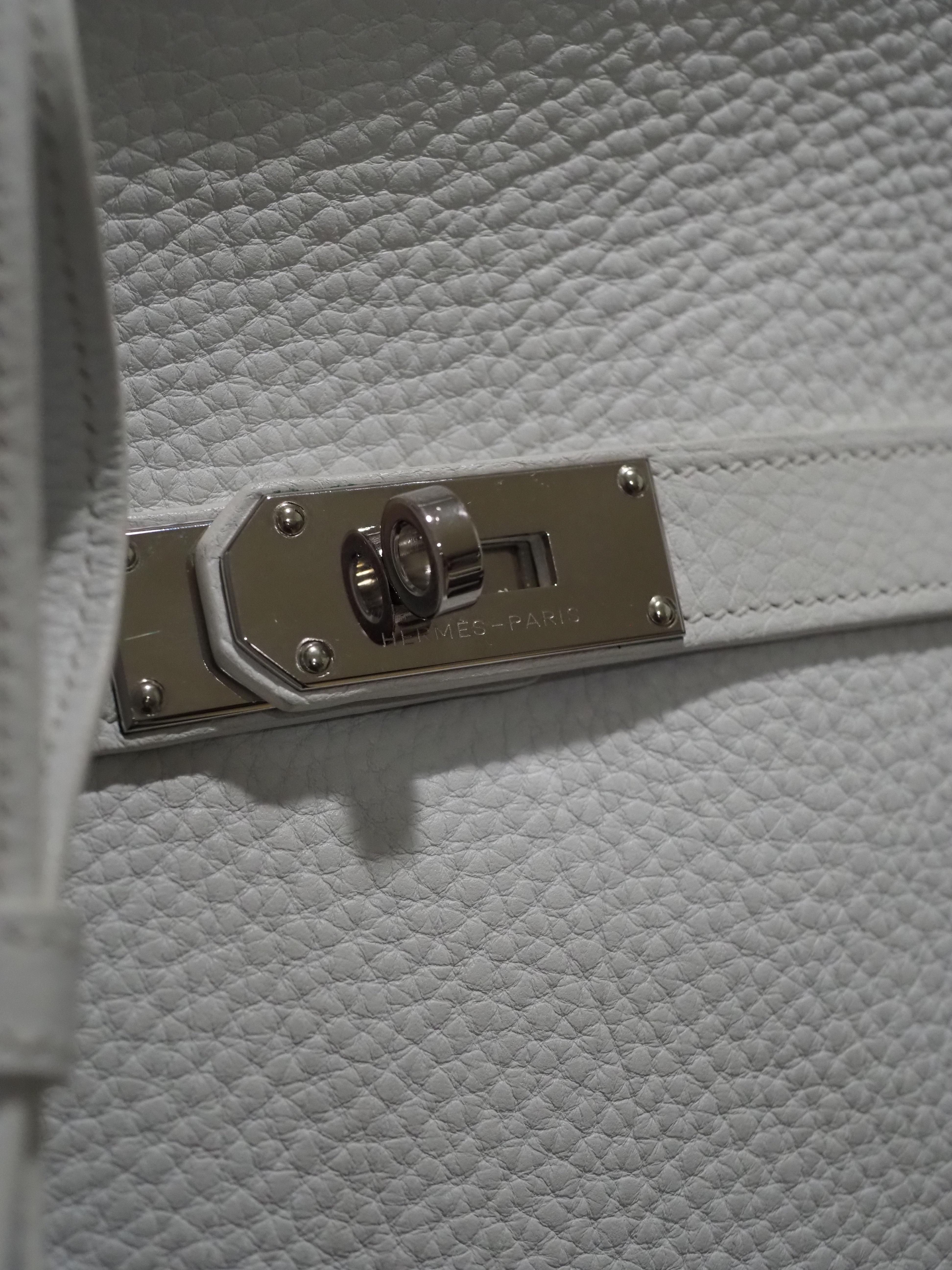 Hermès white Jypsiere shoulder bag 1