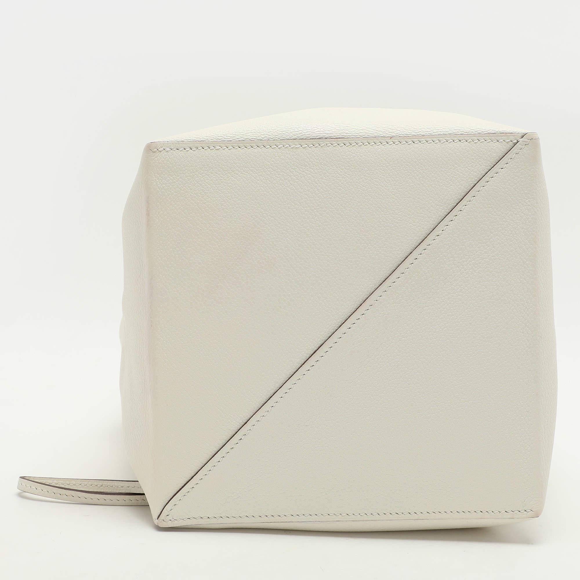 Hermes White Leather Licol 17 Bucket Bag For Sale 2