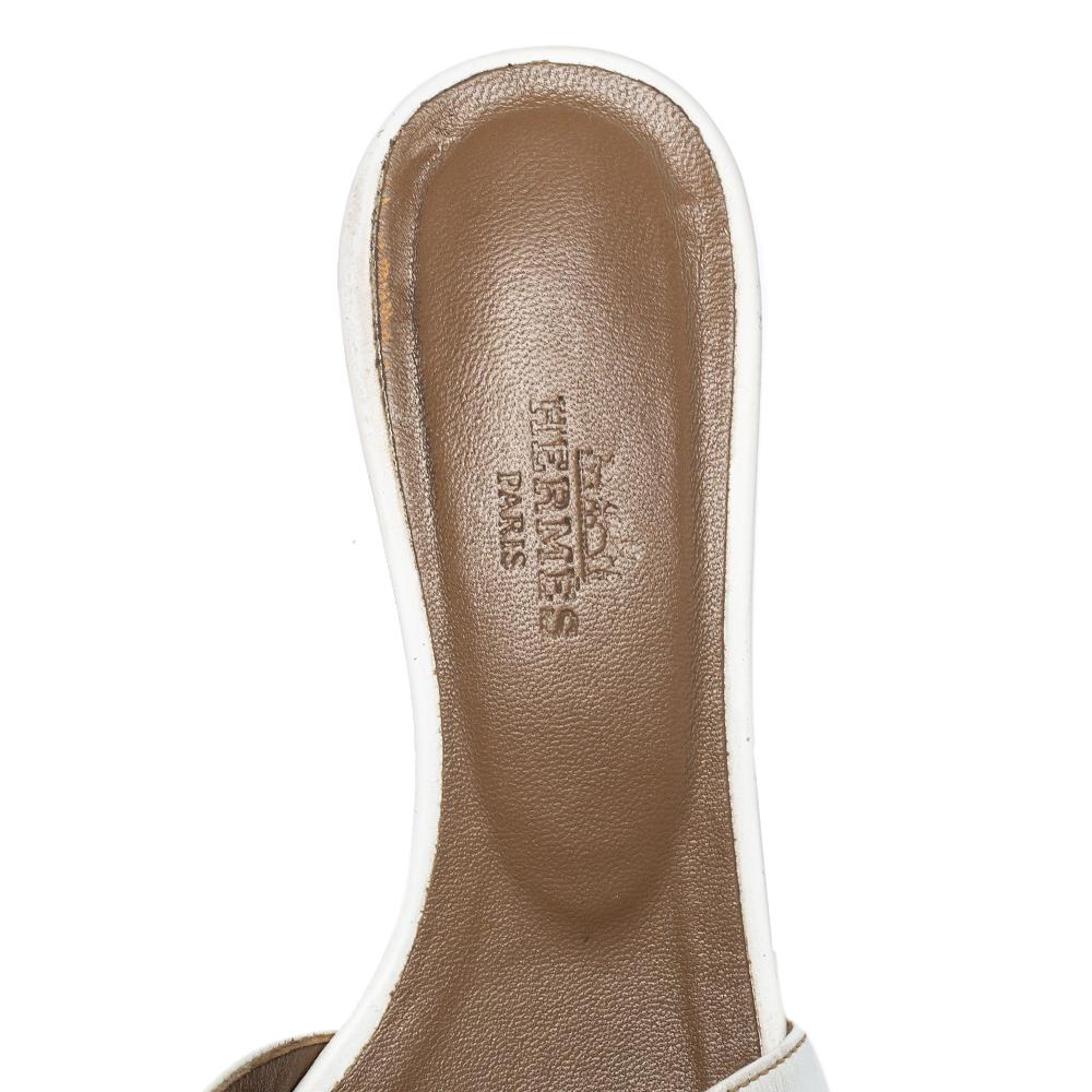 Gray Hermés White Leather Oasis Slide Sandals Size 36